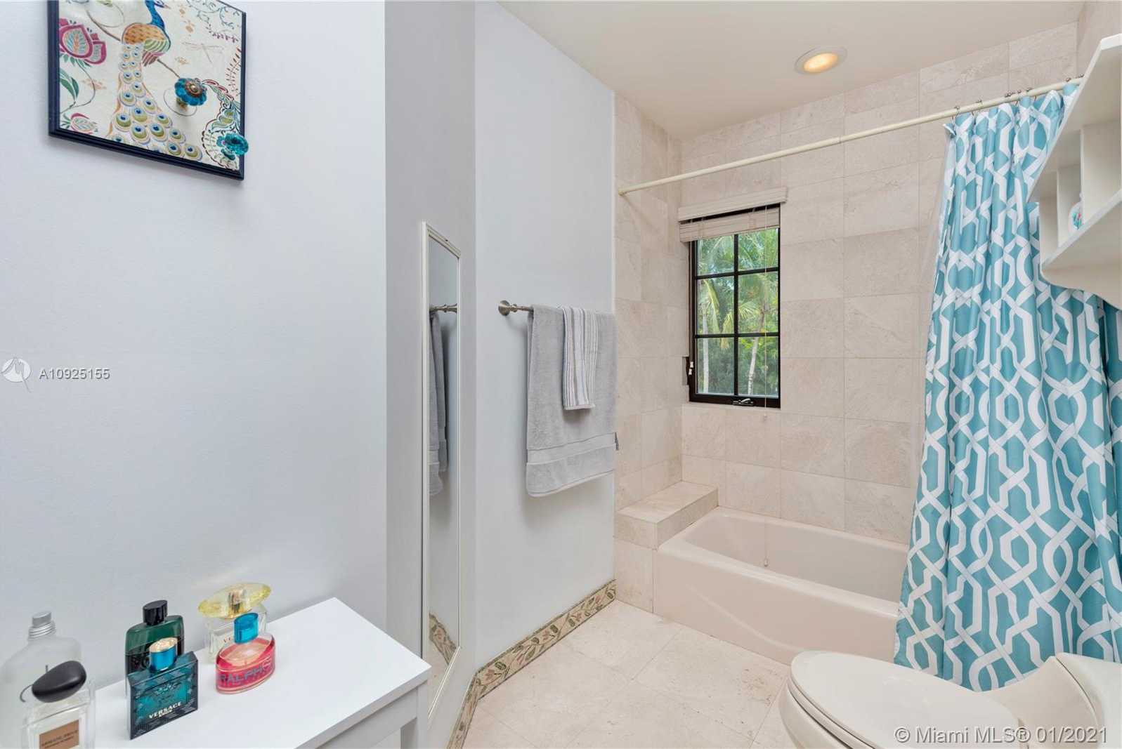Small Image of 6864 SOUTH WEST 68TH ST, South Miami Number 46