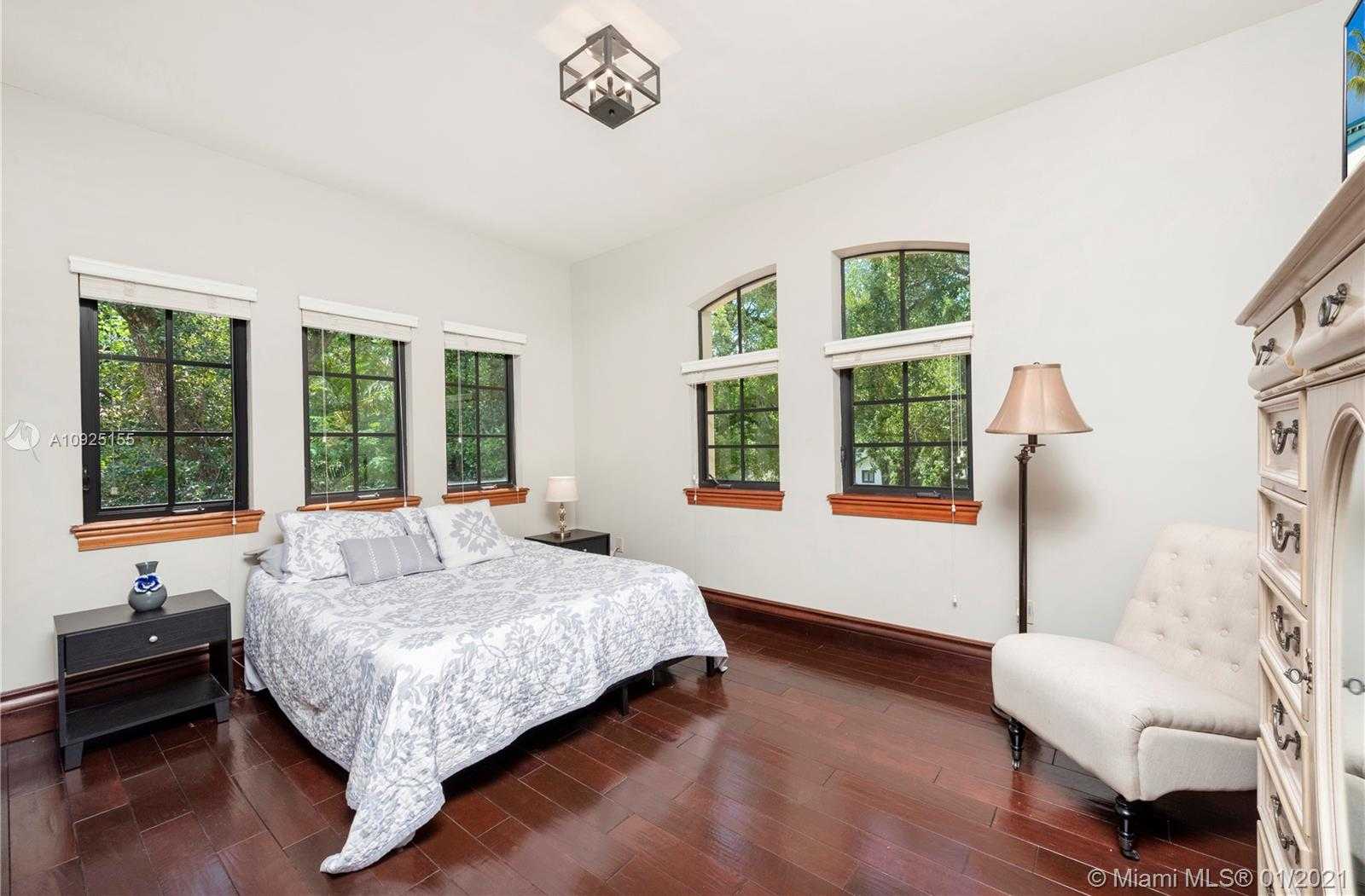 Small Image of 6864 SOUTH WEST 68TH ST, South Miami Number 59
