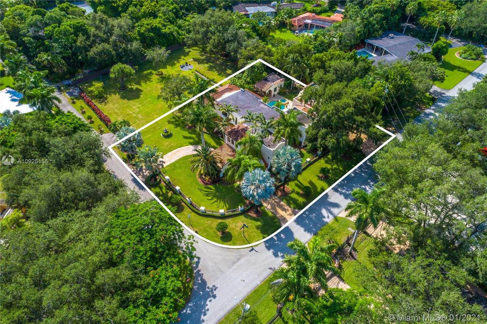 Small Image of 6864 SOUTH WEST 68TH ST, South Miami Number 8