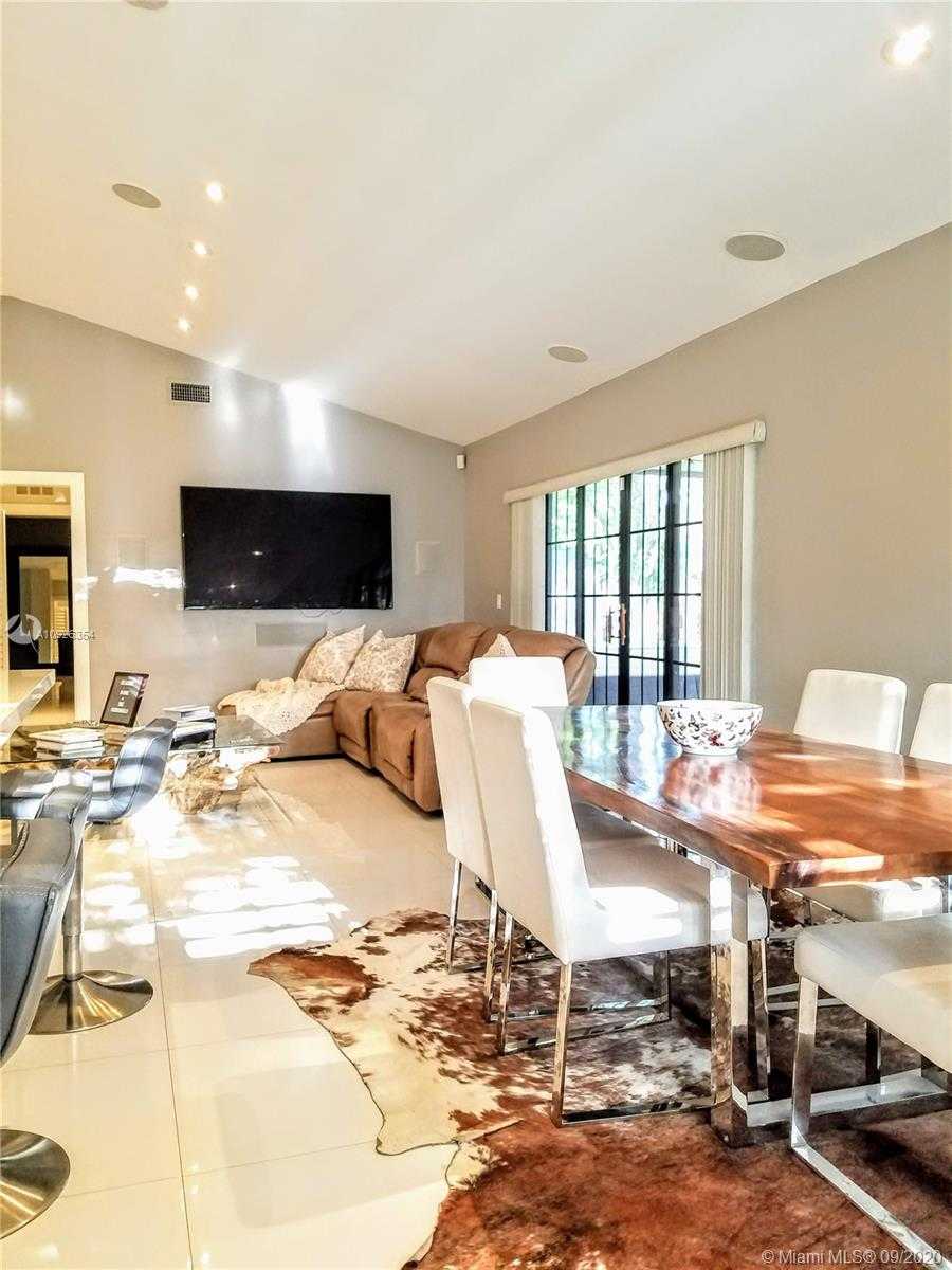 Small Image of 6440 SOUTH WEST 144TH ST, Coral Gables Number 19