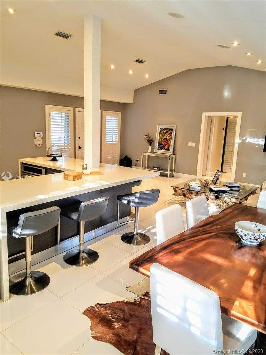 Small Image of 6440 SOUTH WEST 144TH ST, Coral Gables Number 21