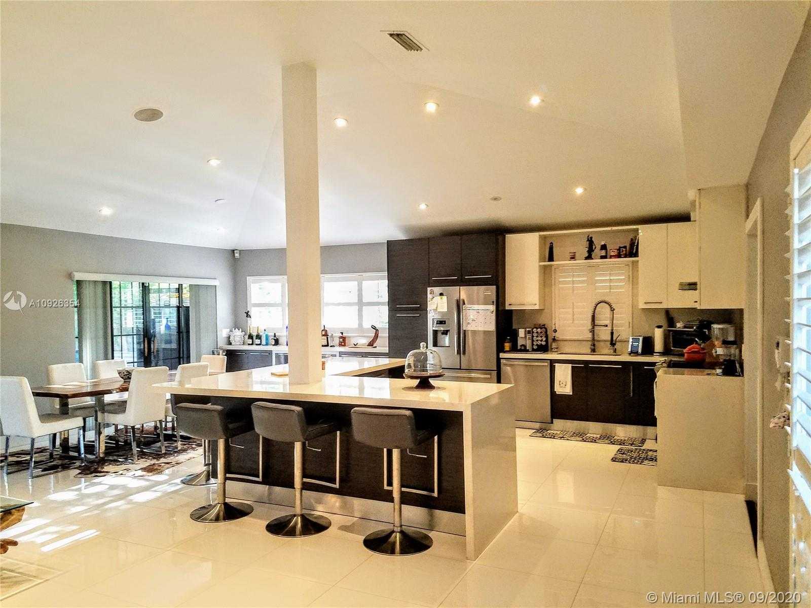 Small Image of 6440 SOUTH WEST 144TH ST, Coral Gables Number 23