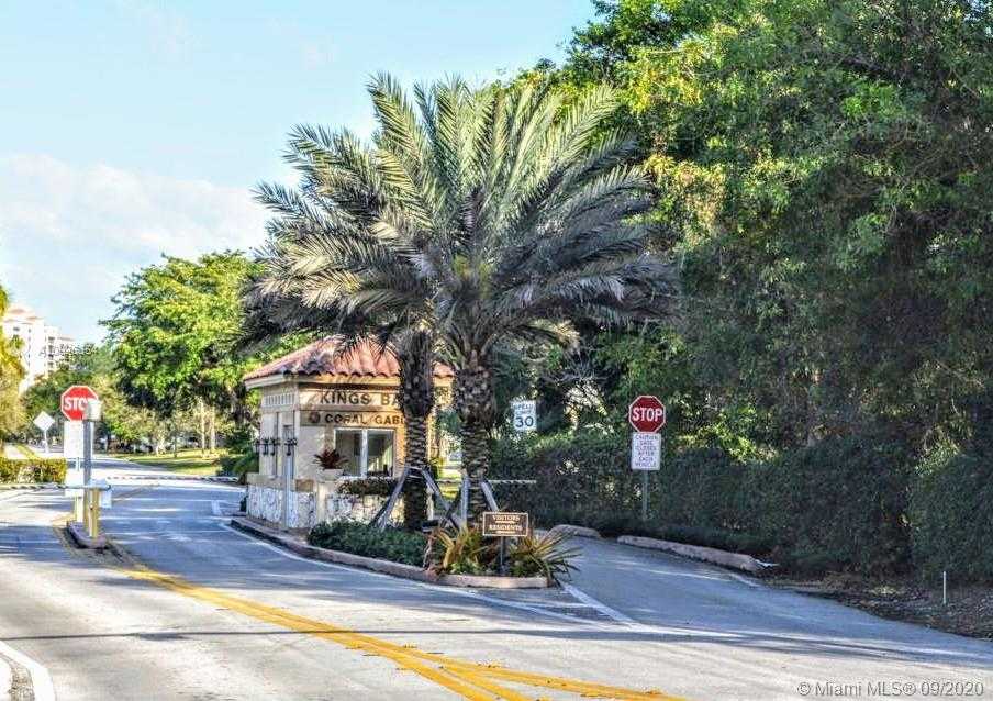 Small Image of 6440 SOUTH WEST 144TH ST, Coral Gables Number 3