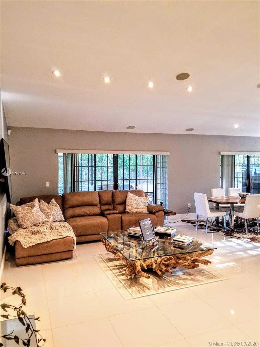 Small Image of 6440 SOUTH WEST 144TH ST, Coral Gables Number 30