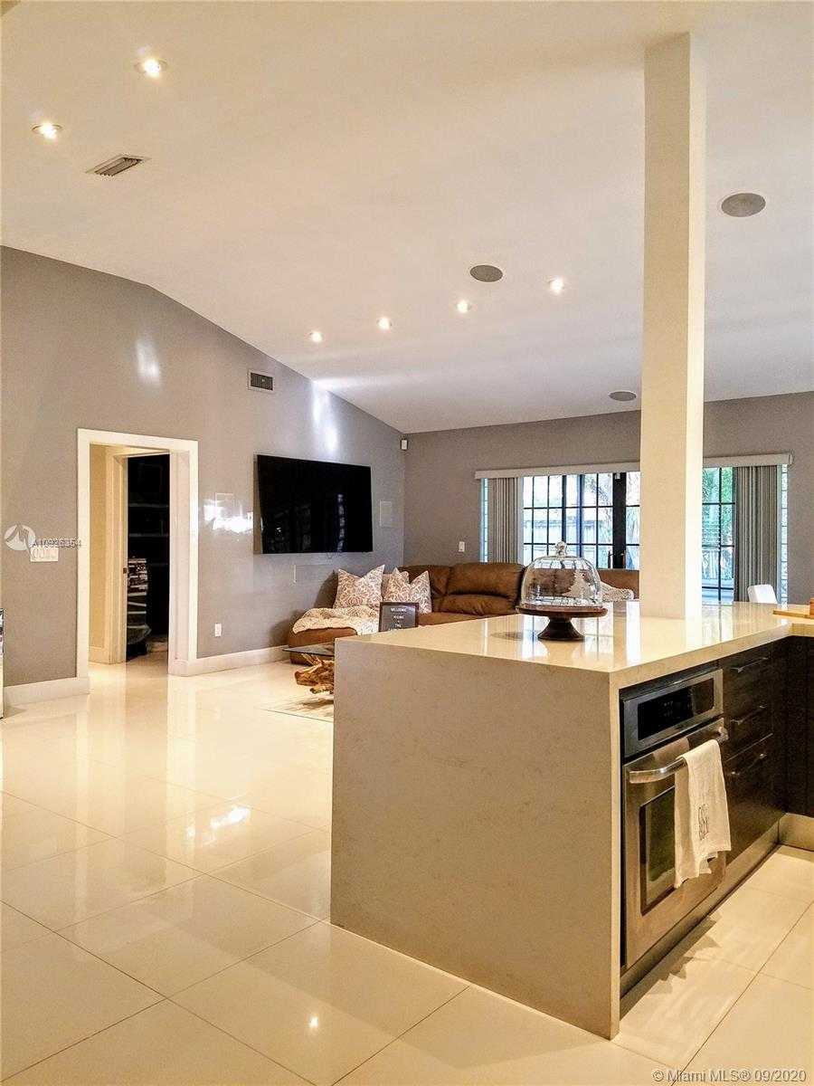 Small Image of 6440 SOUTH WEST 144TH ST, Coral Gables Number 31