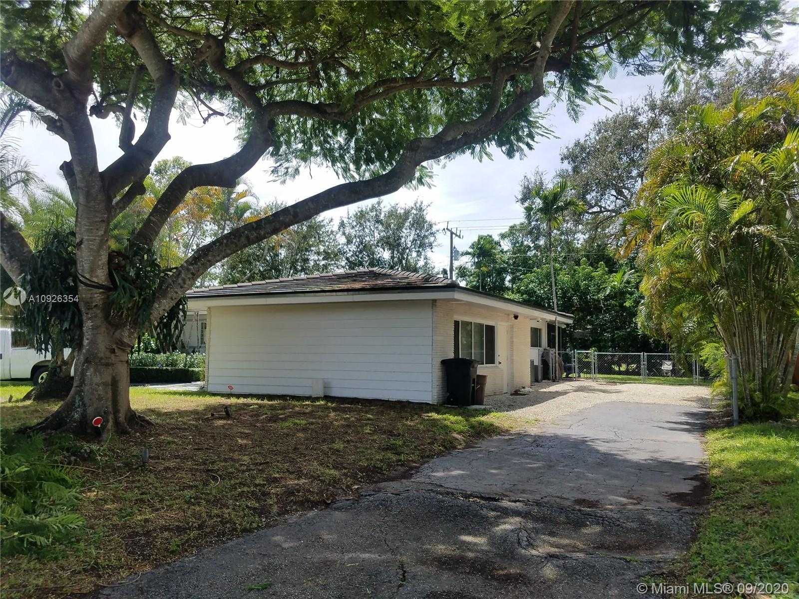 Small Image of 6440 SOUTH WEST 144TH ST, Coral Gables Number 34