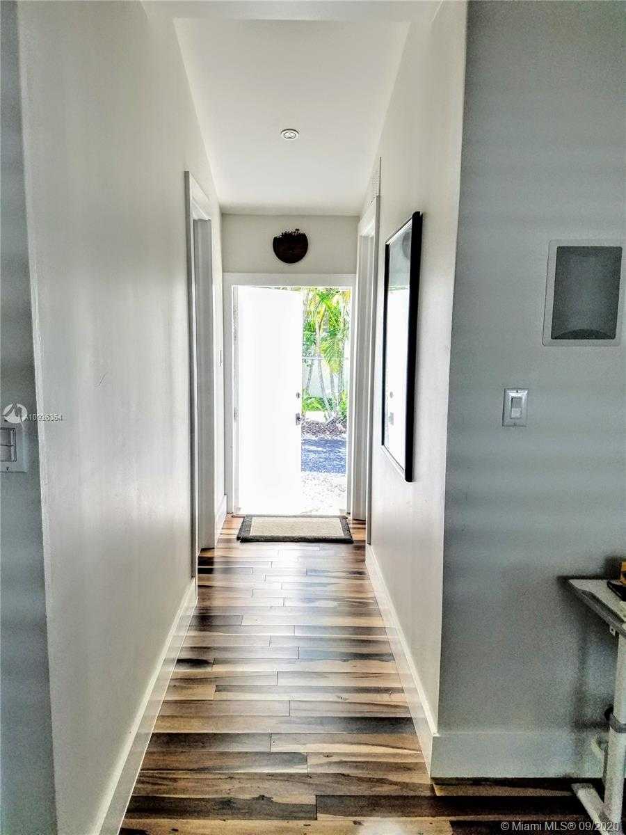 Small Image of 6440 SOUTH WEST 144TH ST, Coral Gables Number 41