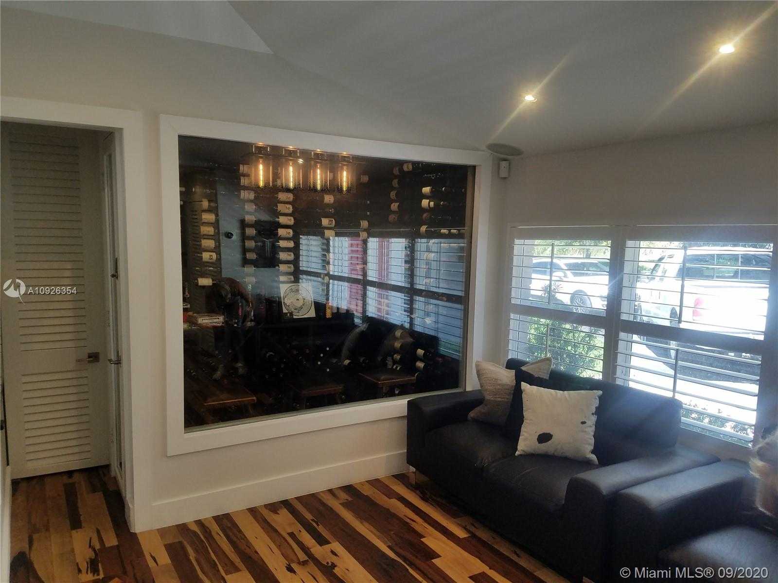Small Image of 6440 SOUTH WEST 144TH ST, Coral Gables Number 46