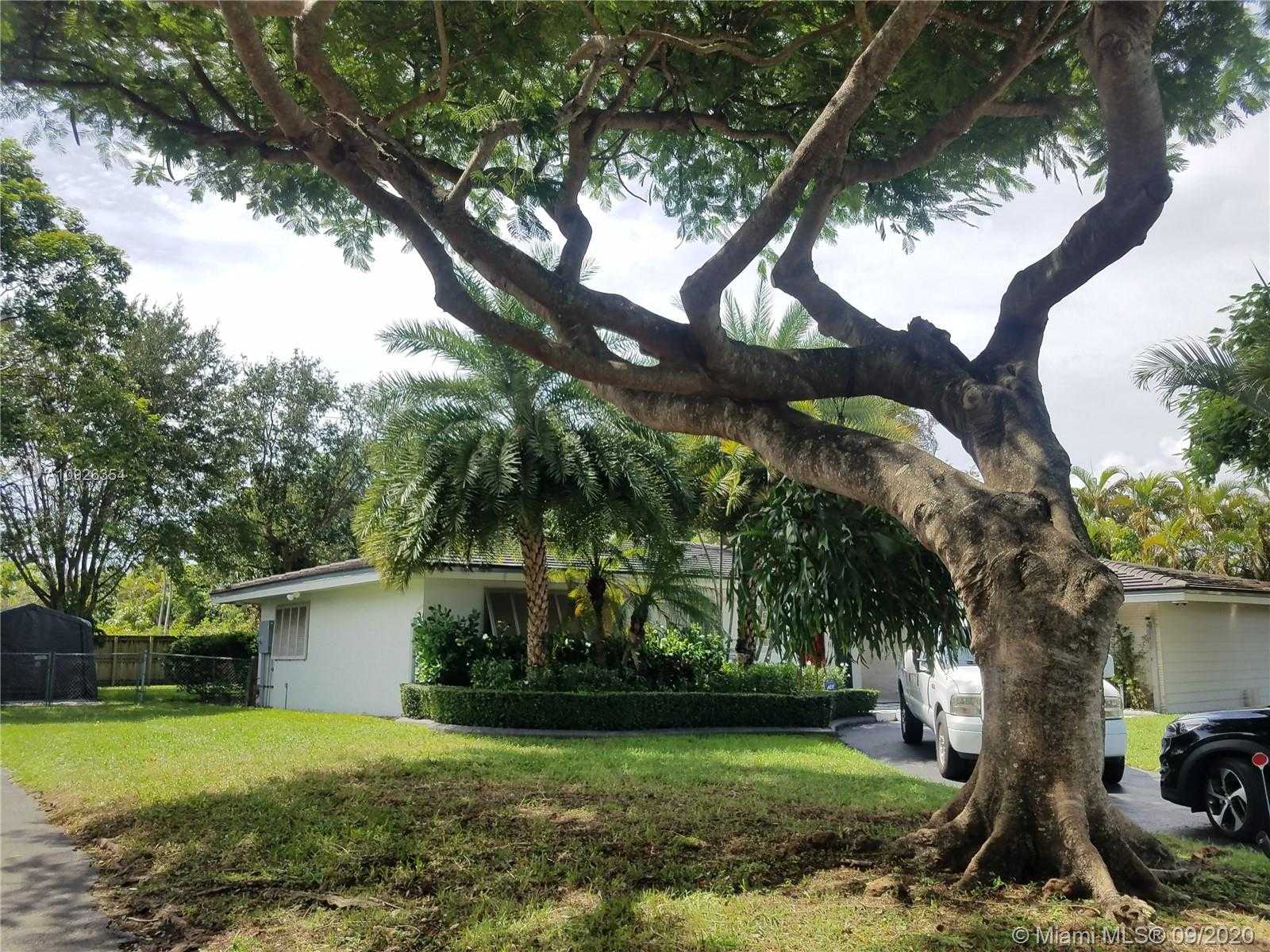 Small Image of 6440 SOUTH WEST 144TH ST, Coral Gables Number 7