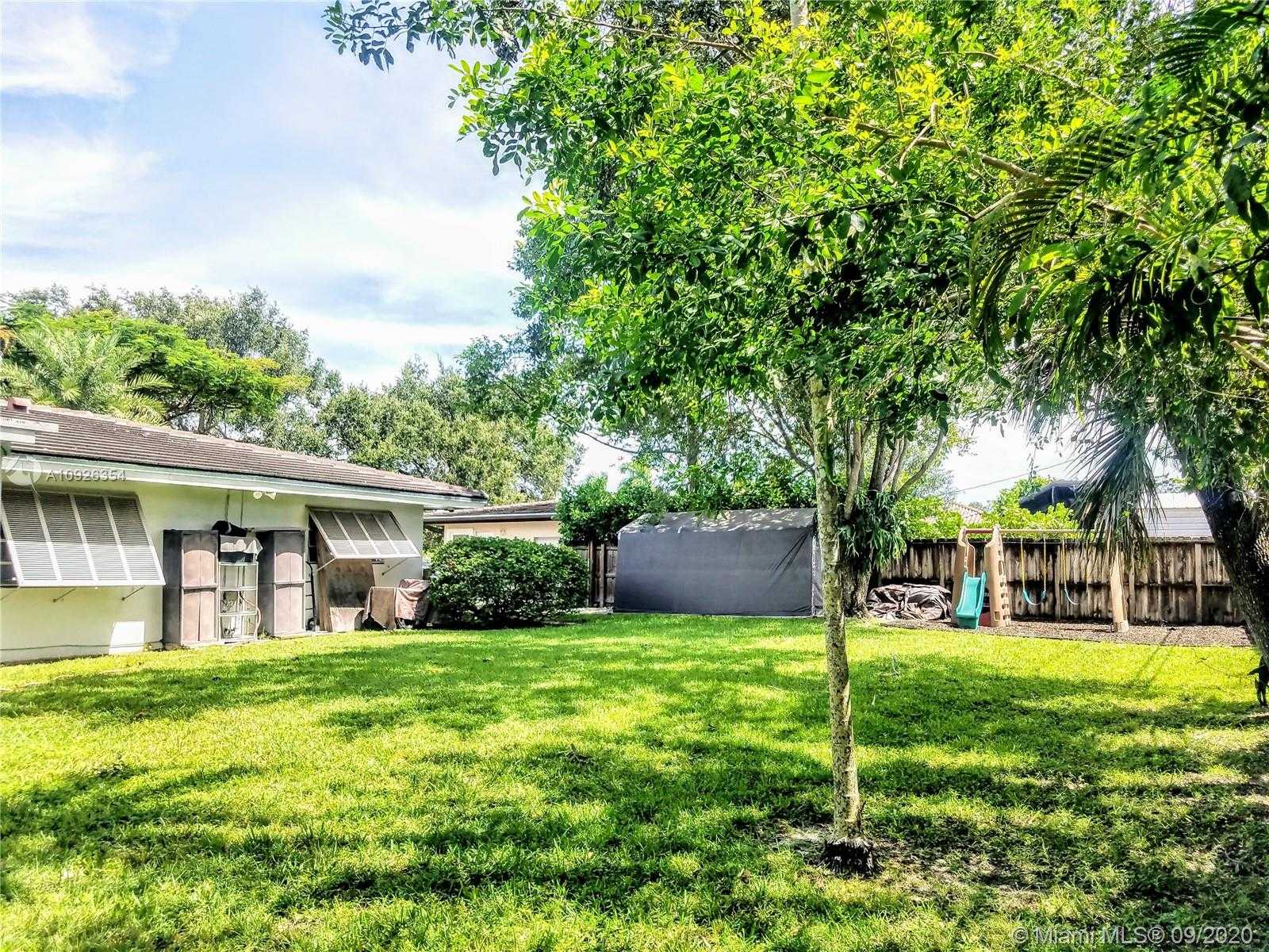 Small Image of 6440 SOUTH WEST 144TH ST, Coral Gables Number 86