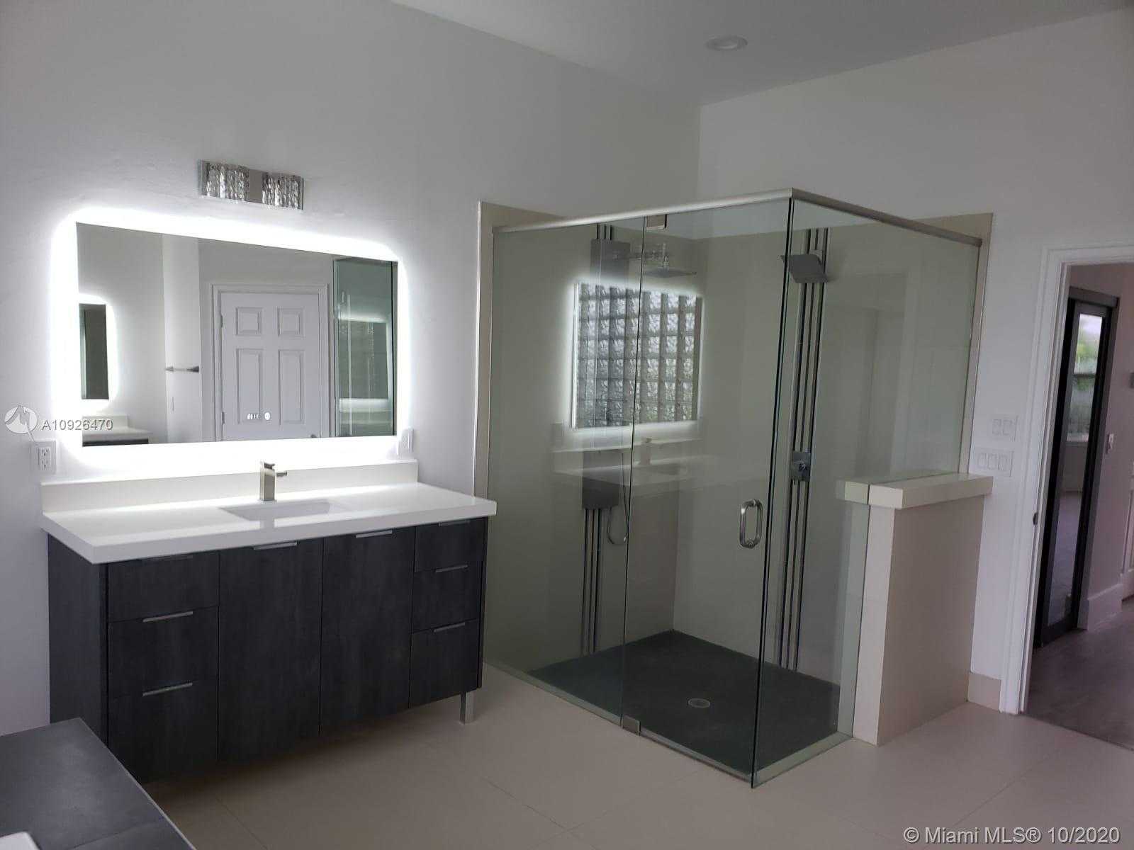 Small Image of 14954 SOUTH WEST 39TH ST, Davie Number 22