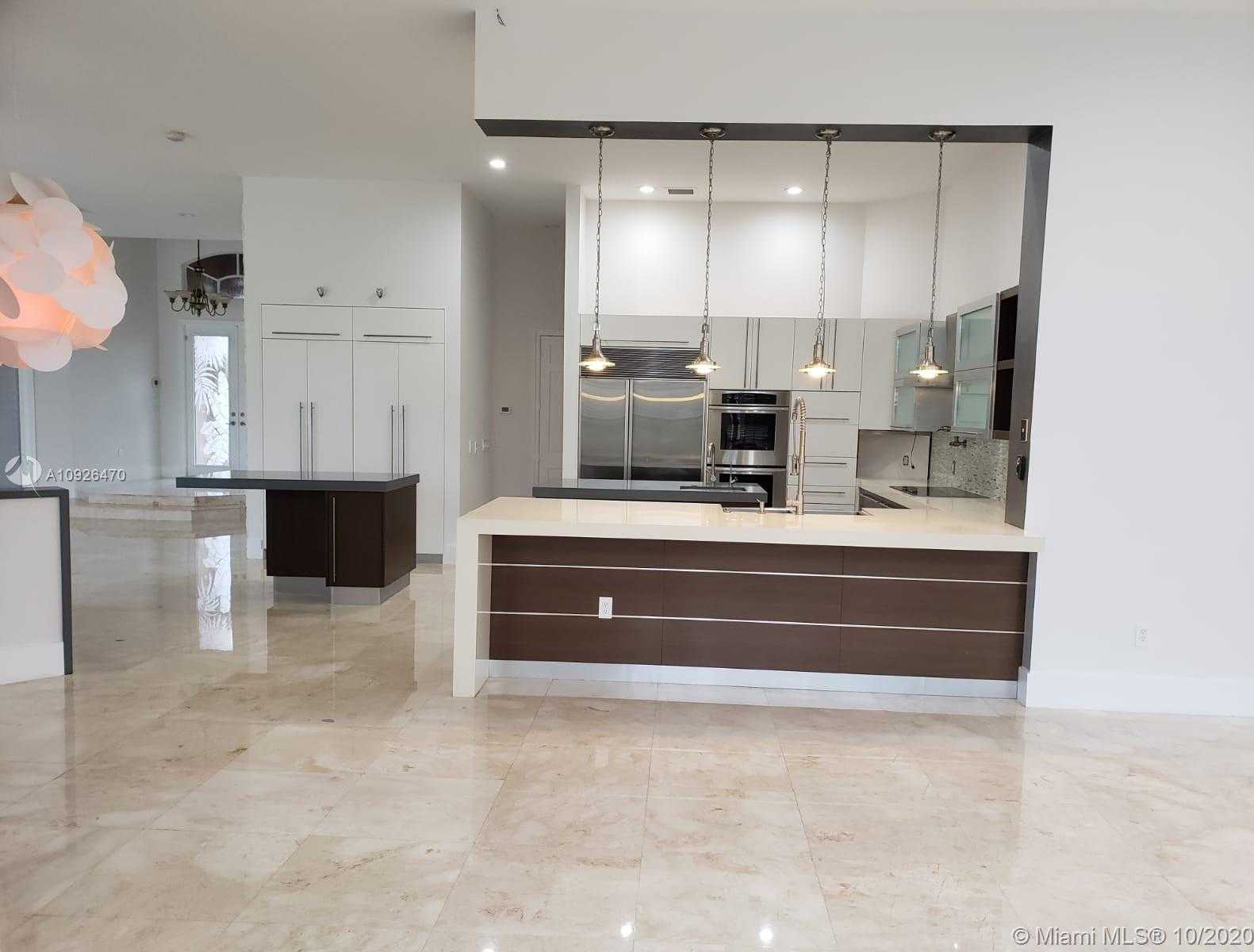 Small Image of 14954 SOUTH WEST 39TH ST, Davie Number 9