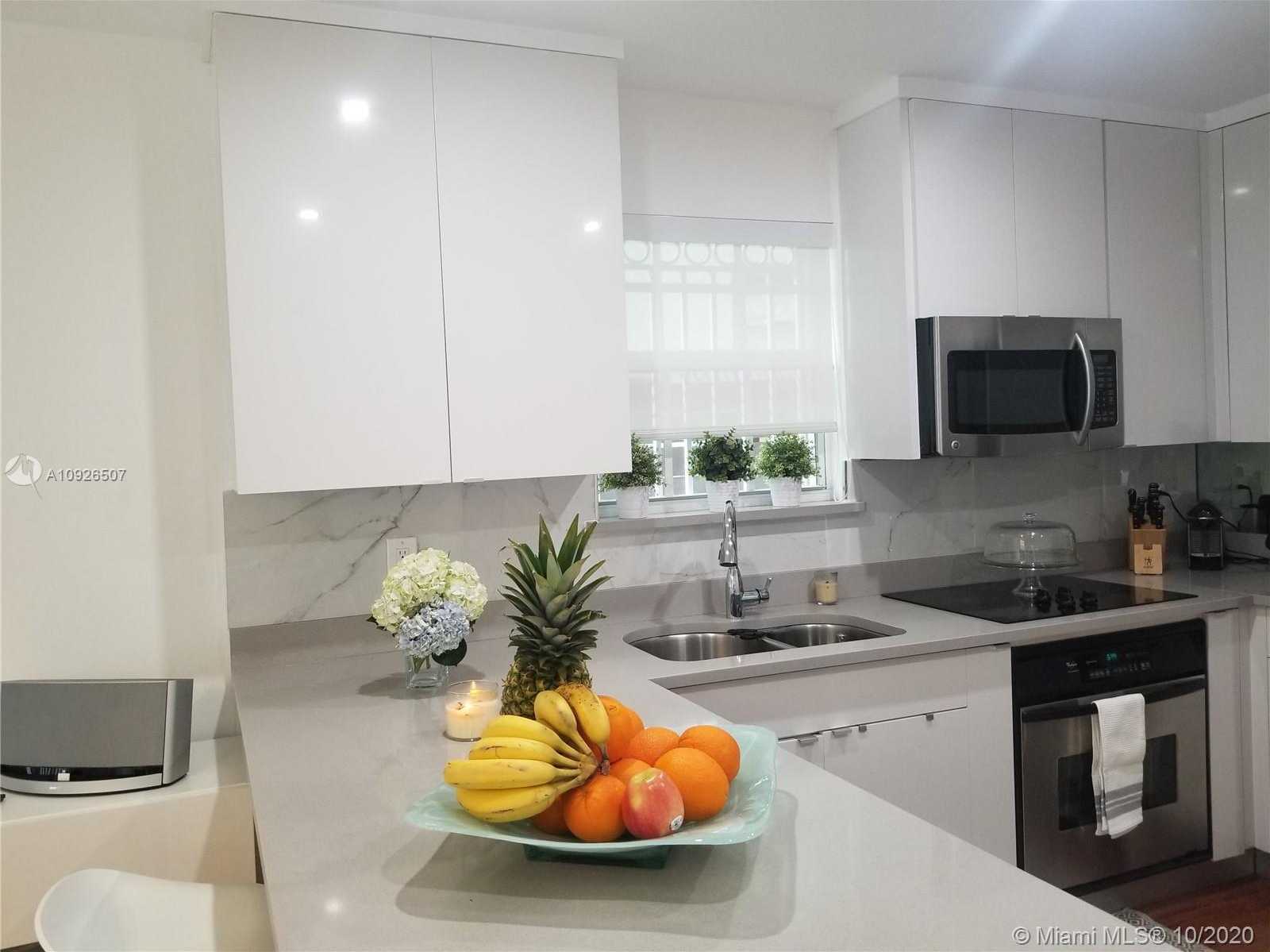 Small Image of 2752 SOUTH WEST 11TH ST, Miami Number 30