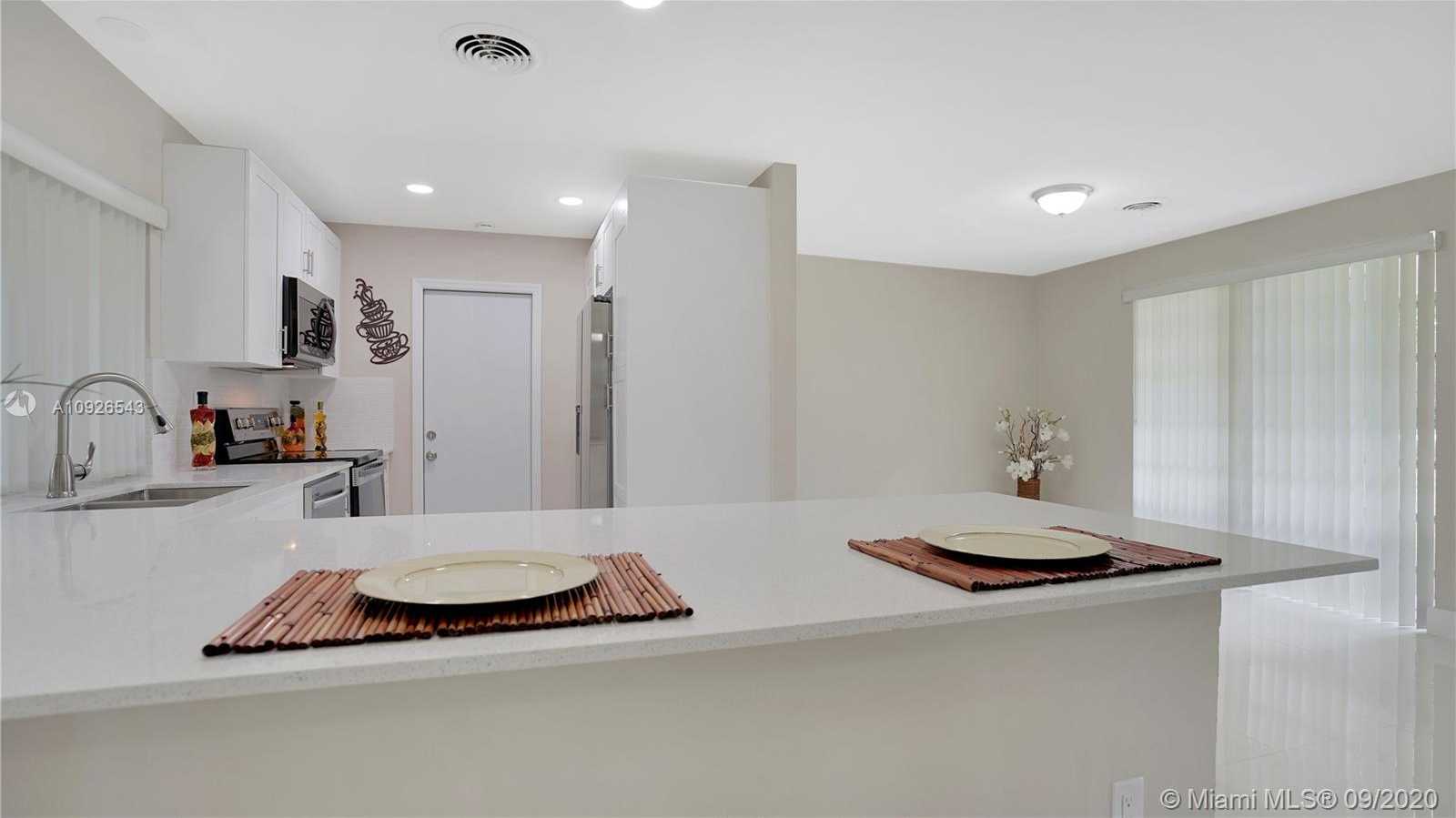 Small Image of 8650 SOUTH WEST 155TH TER, Palmetto Bay Number 13