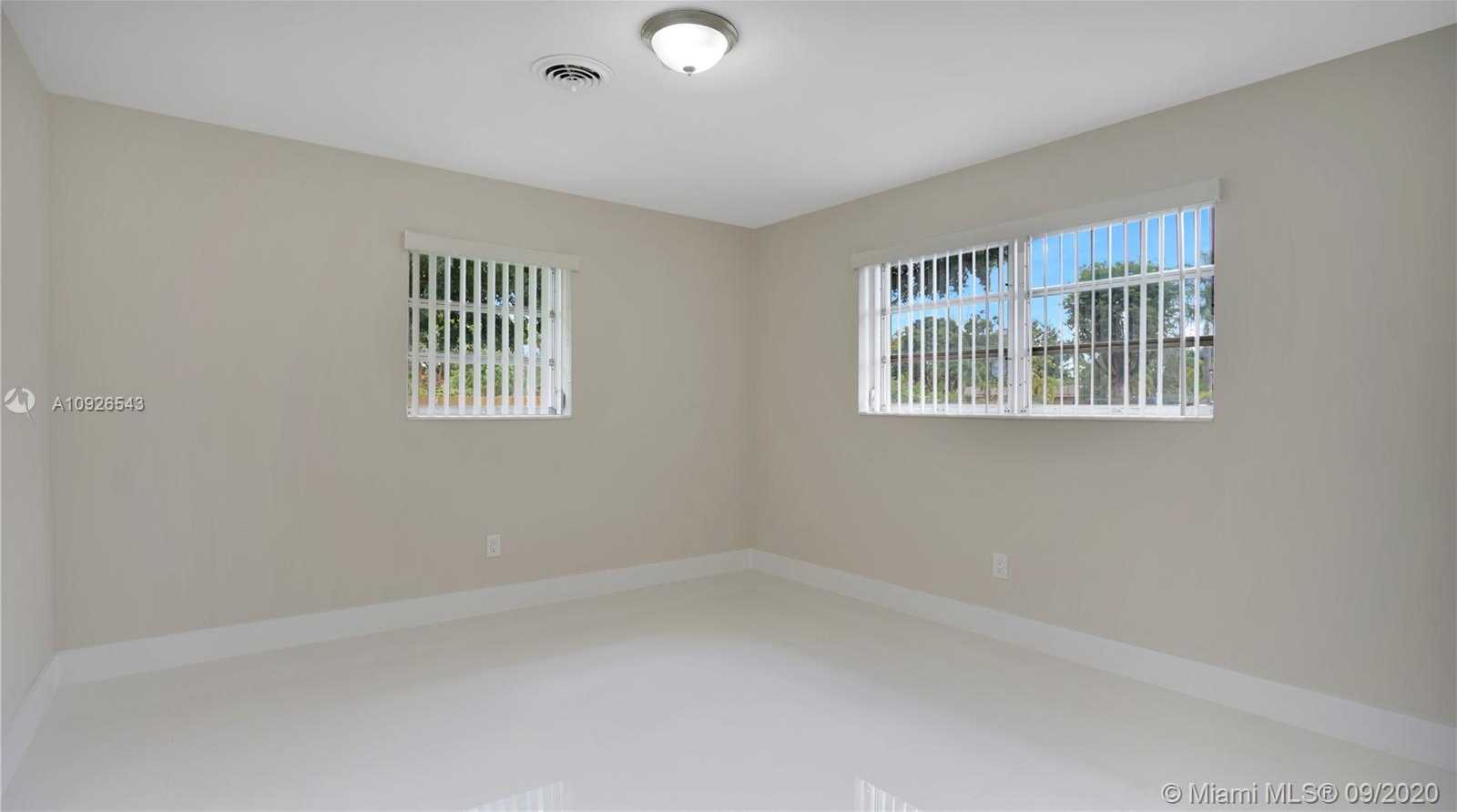Small Image of 8650 SOUTH WEST 155TH TER, Palmetto Bay Number 15