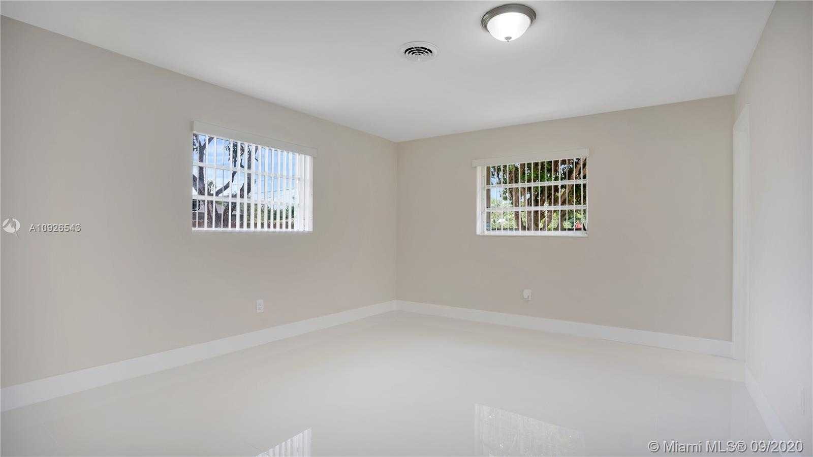 Small Image of 8650 SOUTH WEST 155TH TER, Palmetto Bay Number 16