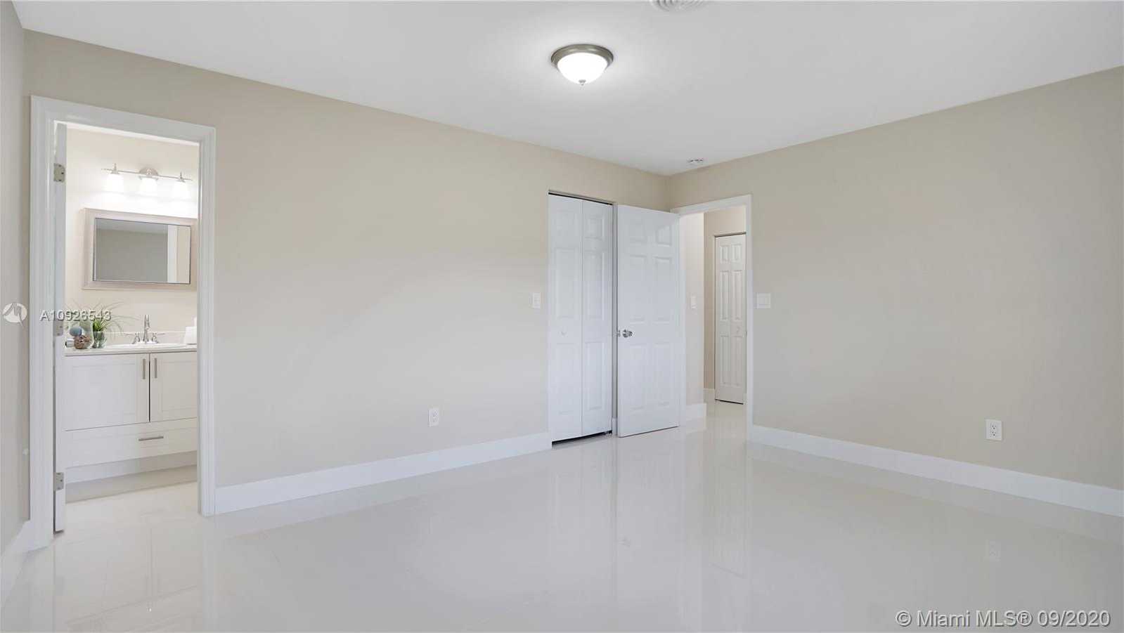 Small Image of 8650 SOUTH WEST 155TH TER, Palmetto Bay Number 18