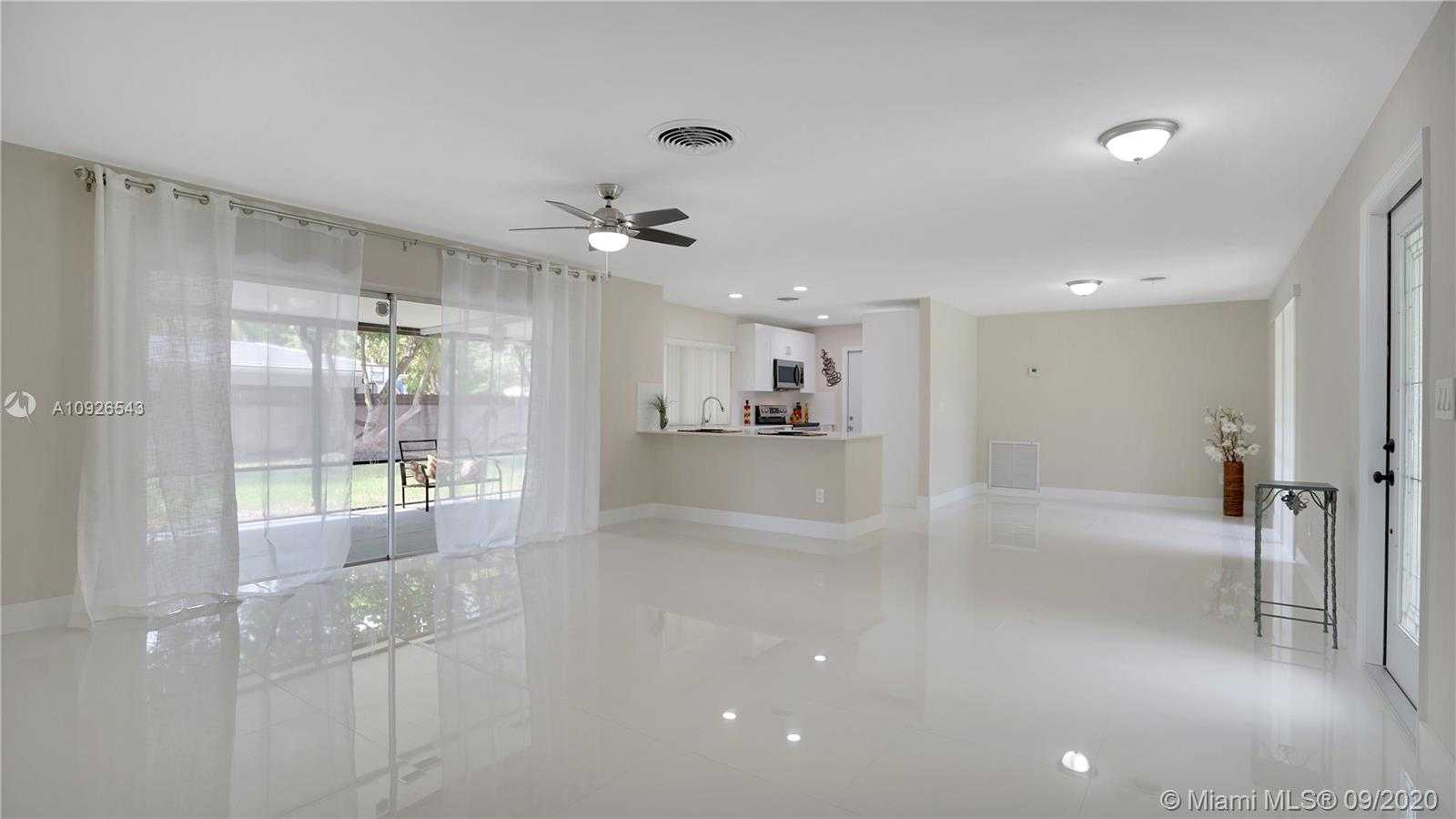 Small Image of 8650 SOUTH WEST 155TH TER, Palmetto Bay Number 5