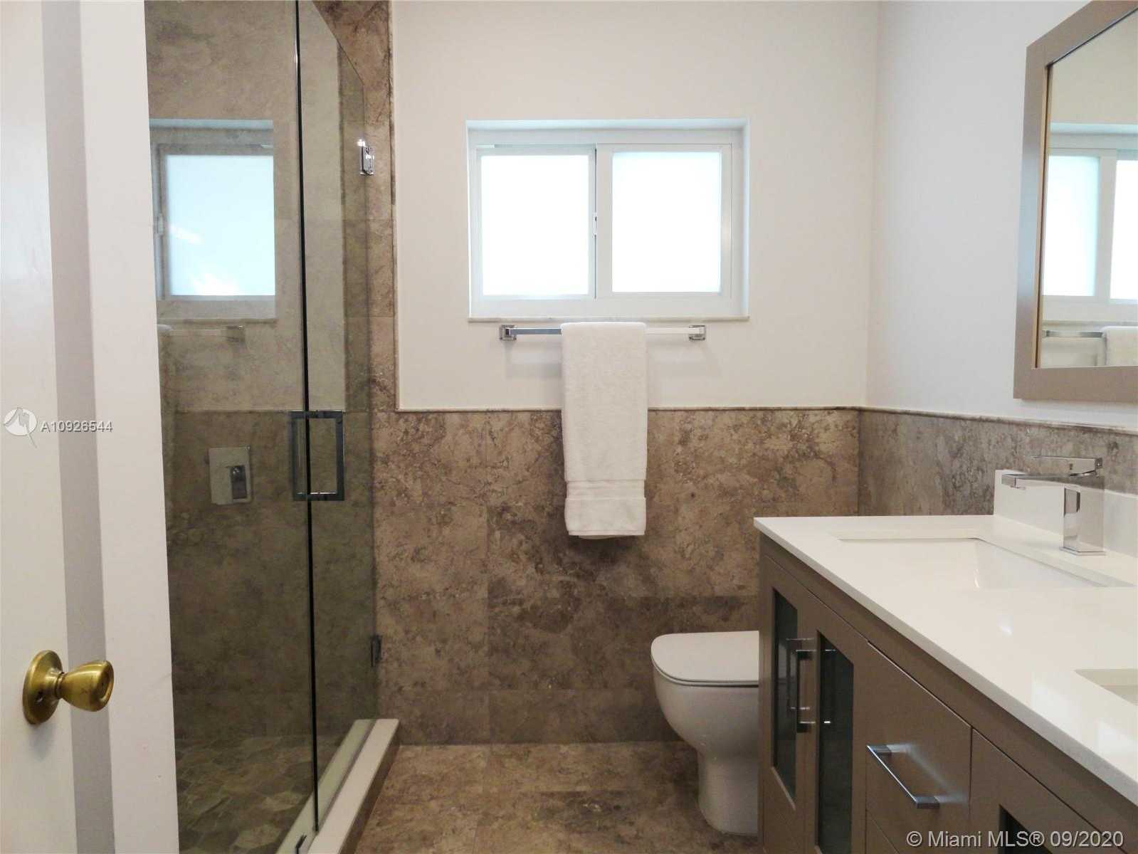 Small Image of 9420 SOUTH WEST 21ST ST, Miami Number 14