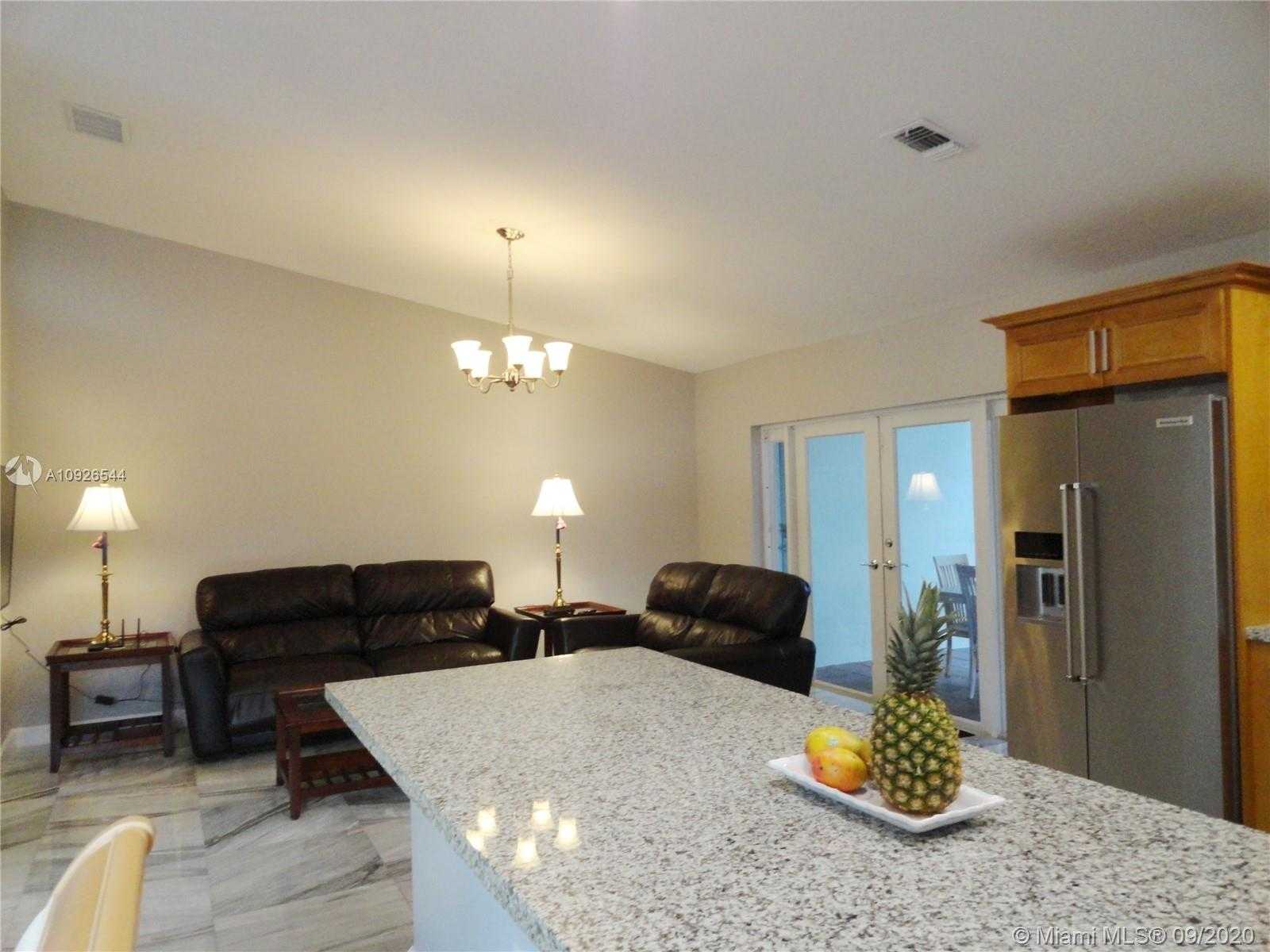 Small Image of 9420 SOUTH WEST 21ST ST, Miami Number 15