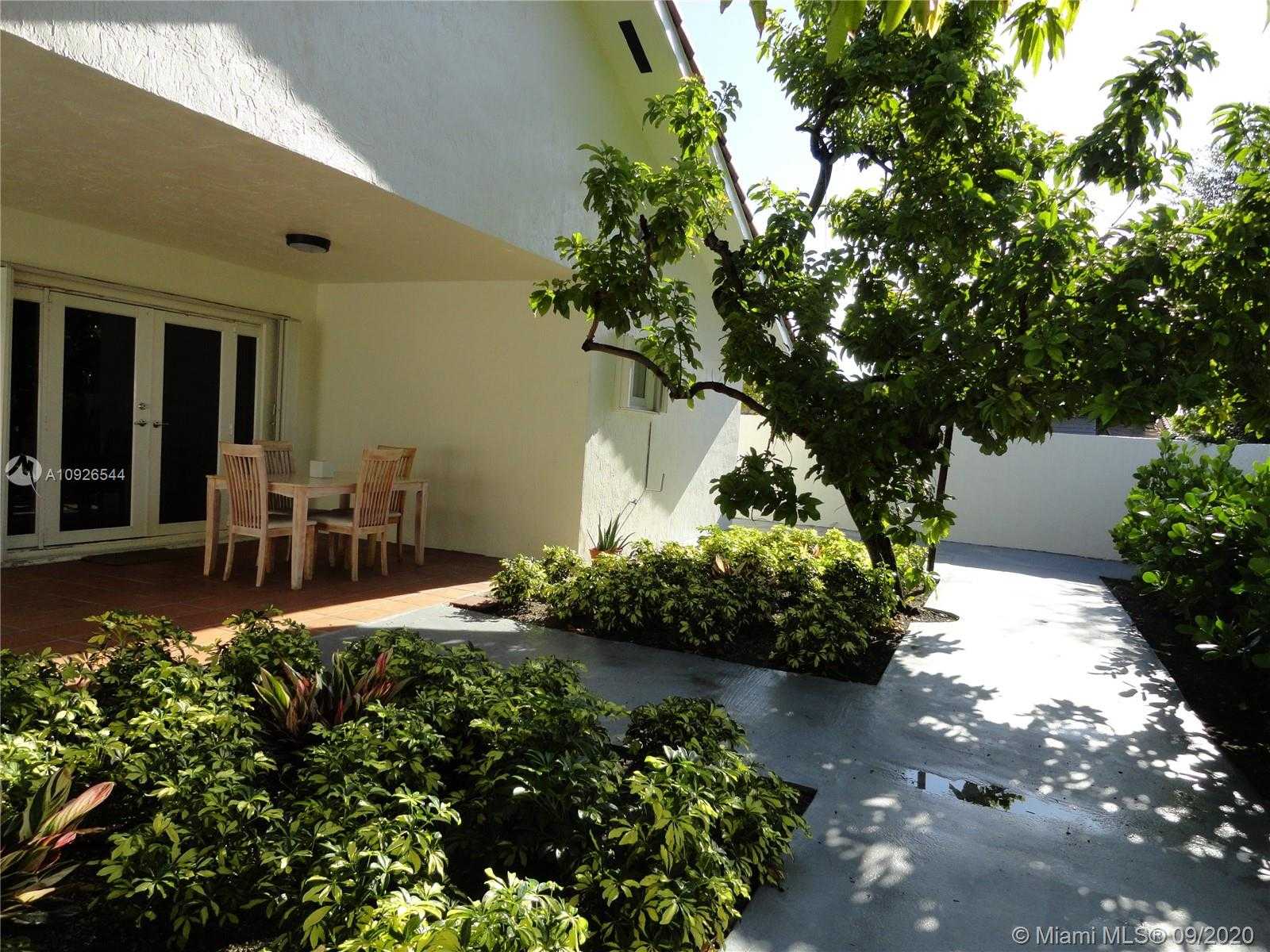 Small Image of 9420 SOUTH WEST 21ST ST, Miami Number 20