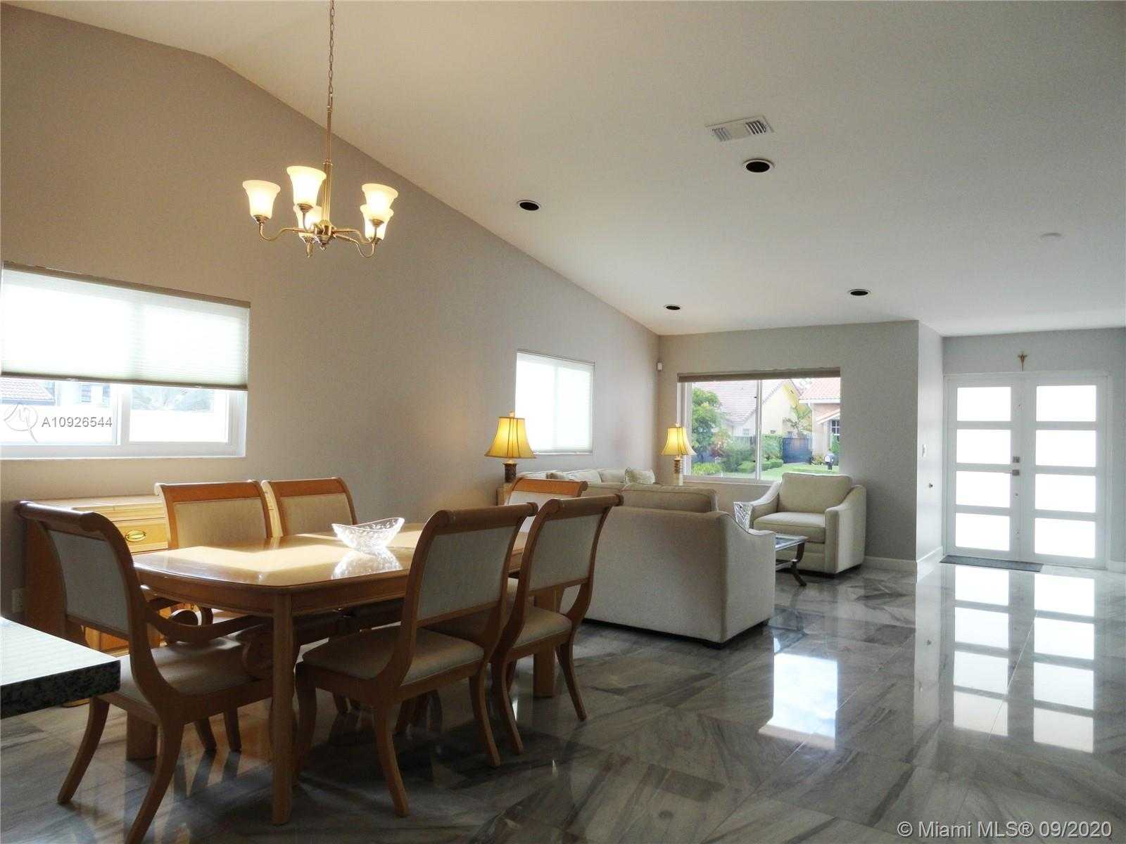 Small Image of 9420 SOUTH WEST 21ST ST, Miami Number 3