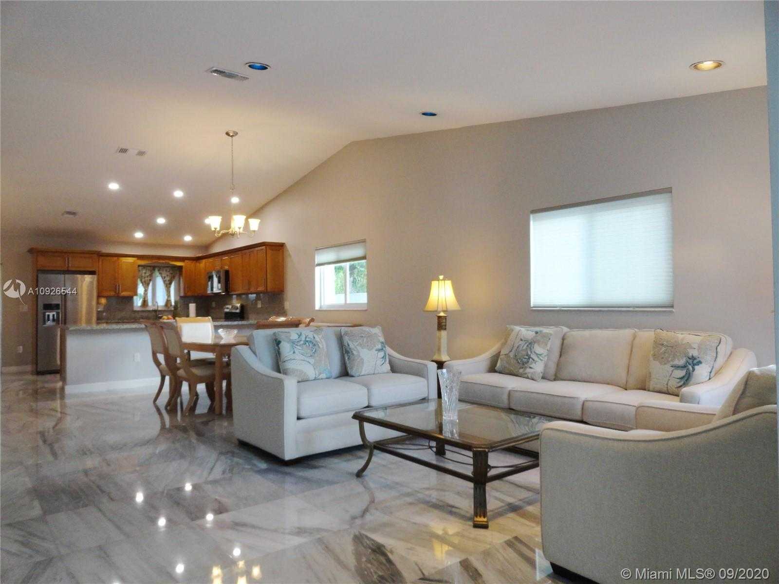 Small Image of 9420 SOUTH WEST 21ST ST, Miami Number 4