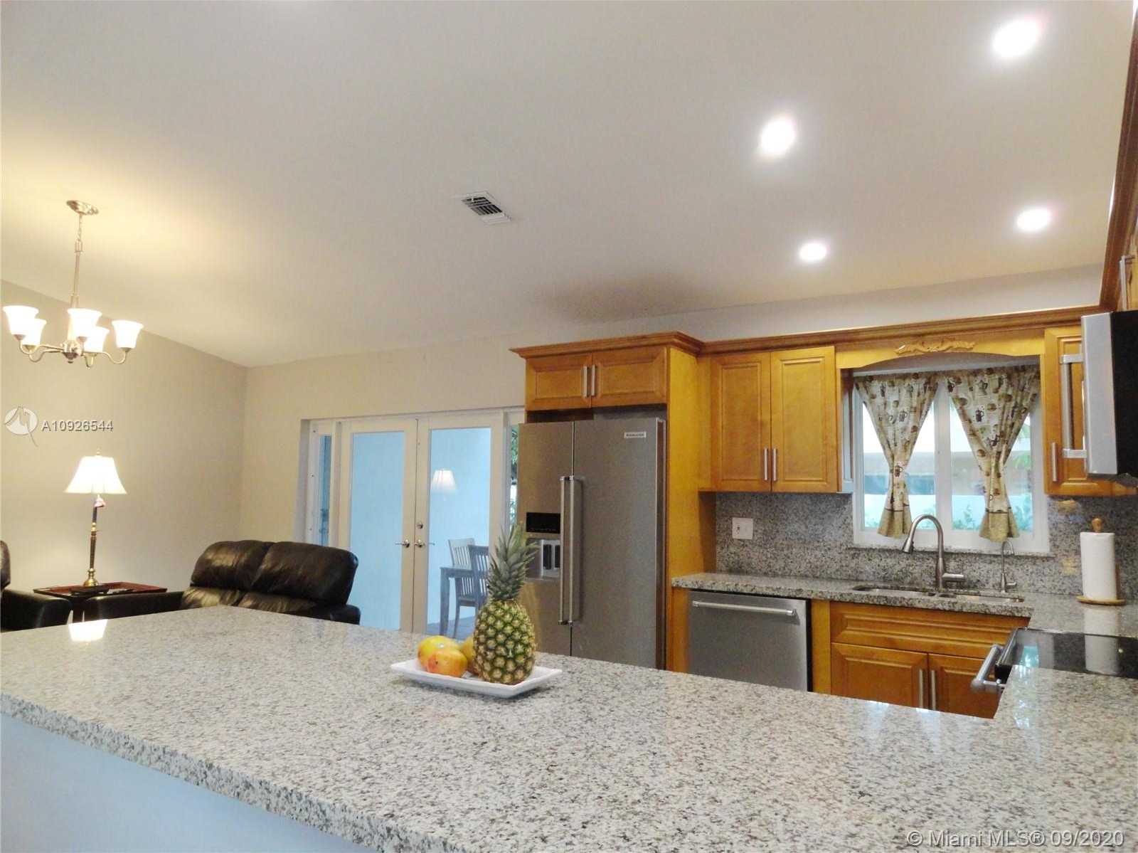 Small Image of 9420 SOUTH WEST 21ST ST, Miami Number 8