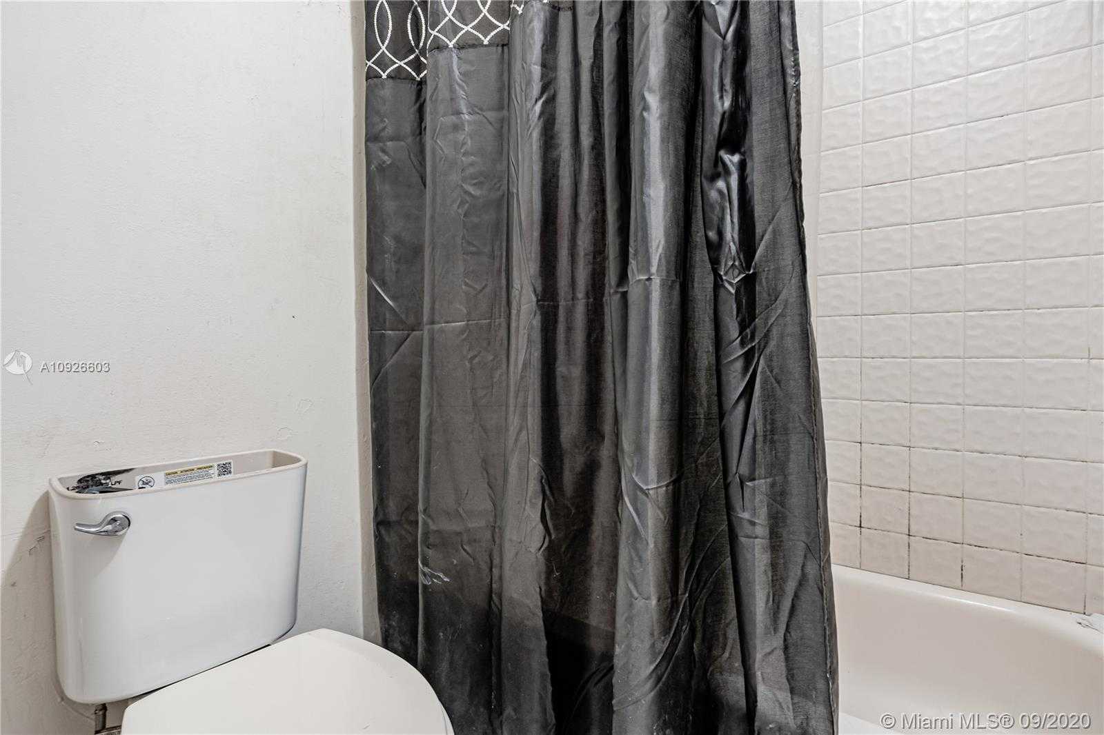 Small Image of 3621 NORTH WEST 75TH TER, Lauderhill Number 25