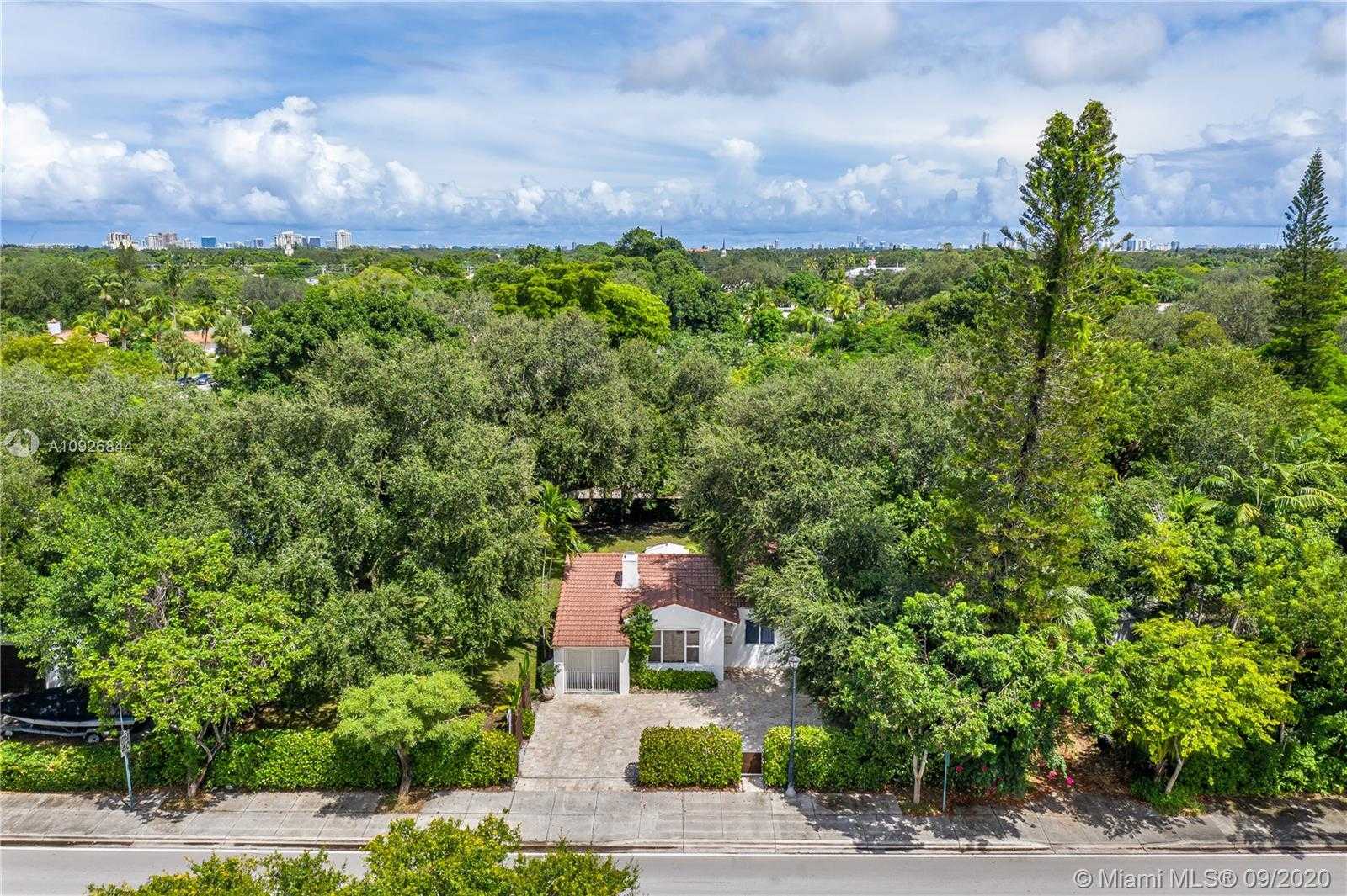 Small Image of 9509 NORTH MIAMI AVE, Miami Shores Number 23