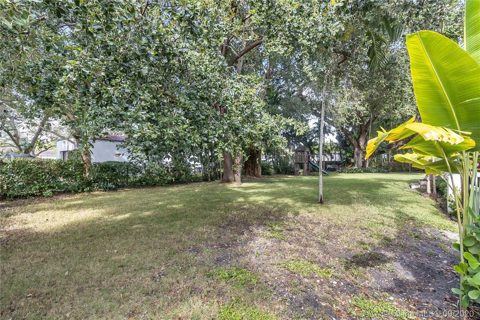 Small Image of 9509 NORTH MIAMI AVE, Miami Shores Number 30