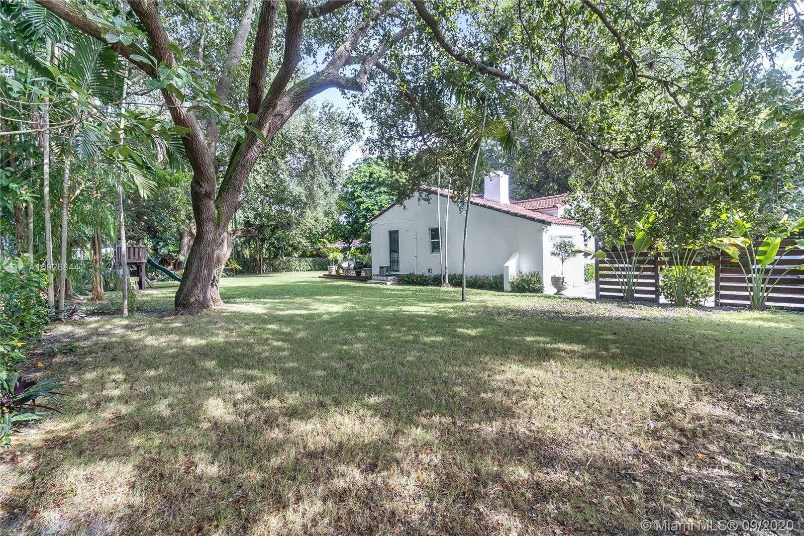 Small Image of 9509 NORTH MIAMI AVE, Miami Shores Number 31