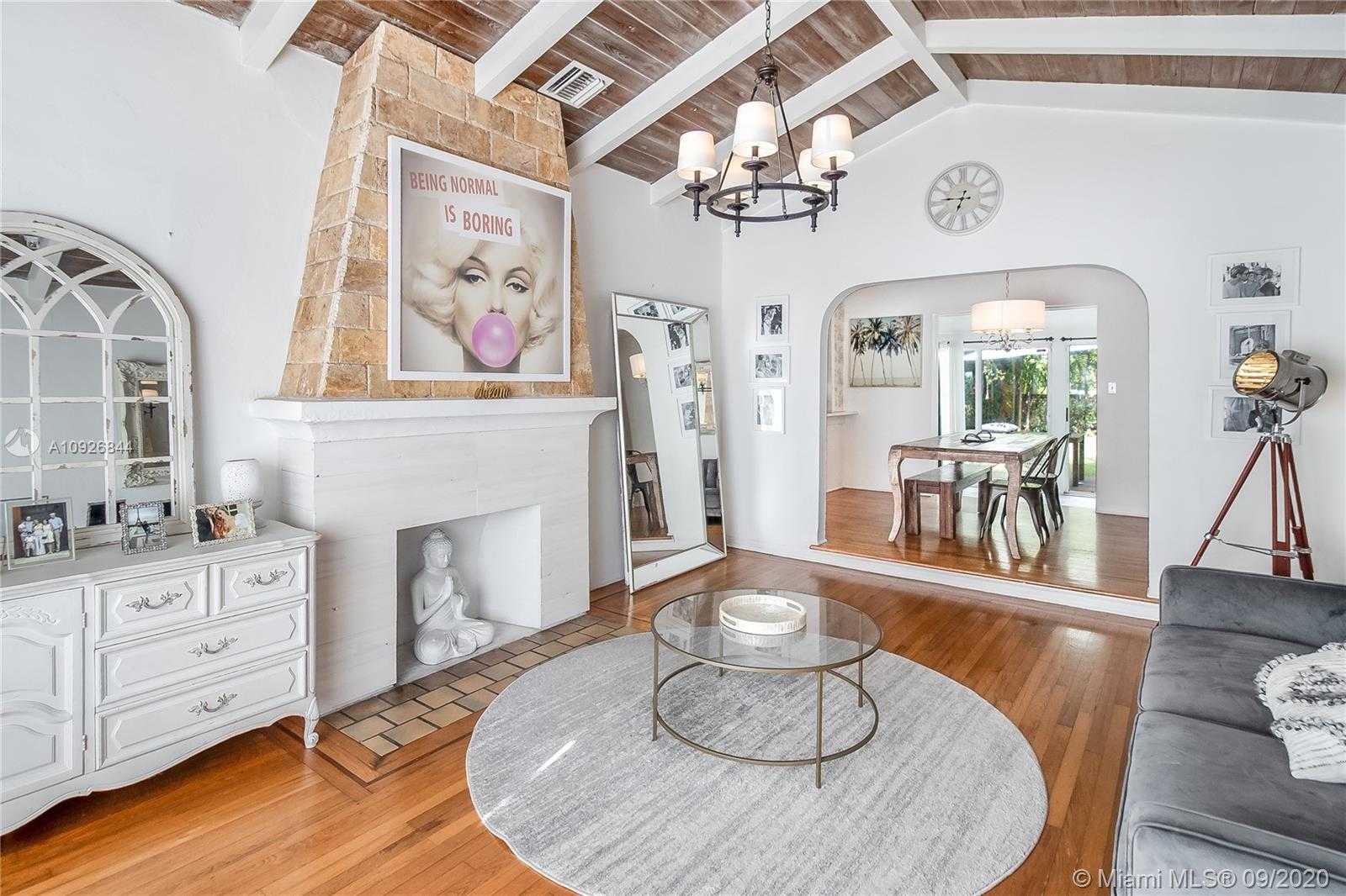Small Image of 9509 NORTH MIAMI AVE, Miami Shores Number 4