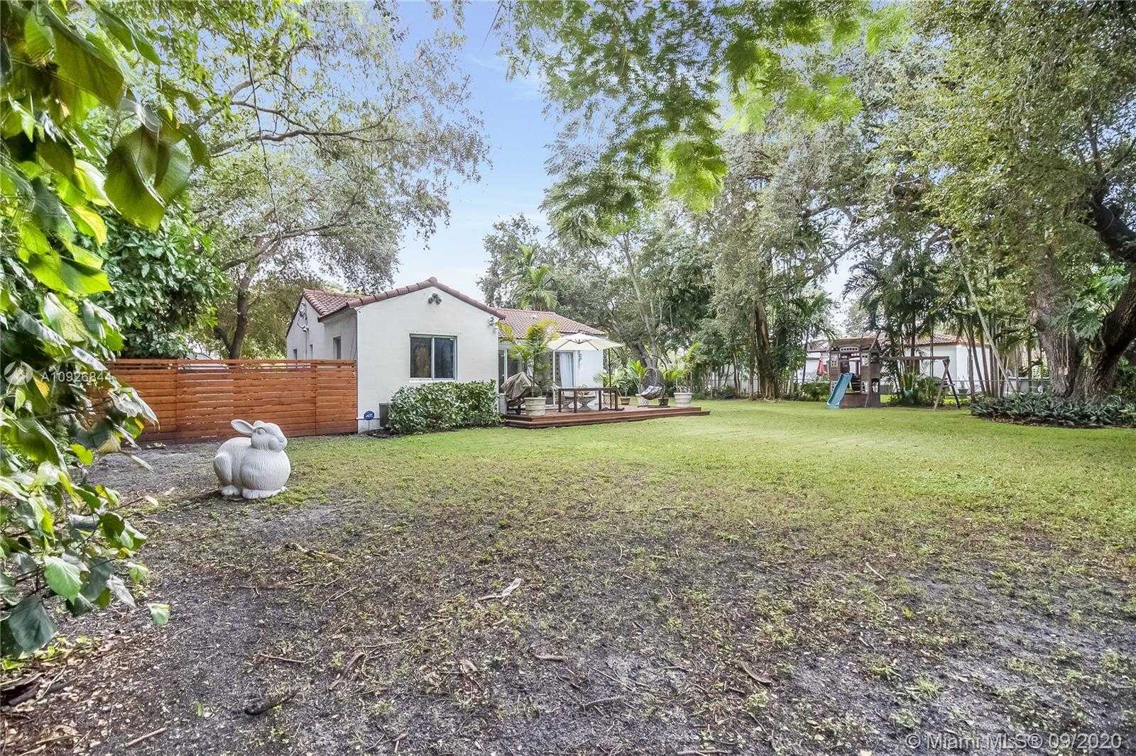 Small Image of 9509 NORTH MIAMI AVE, Miami Shores Number 8