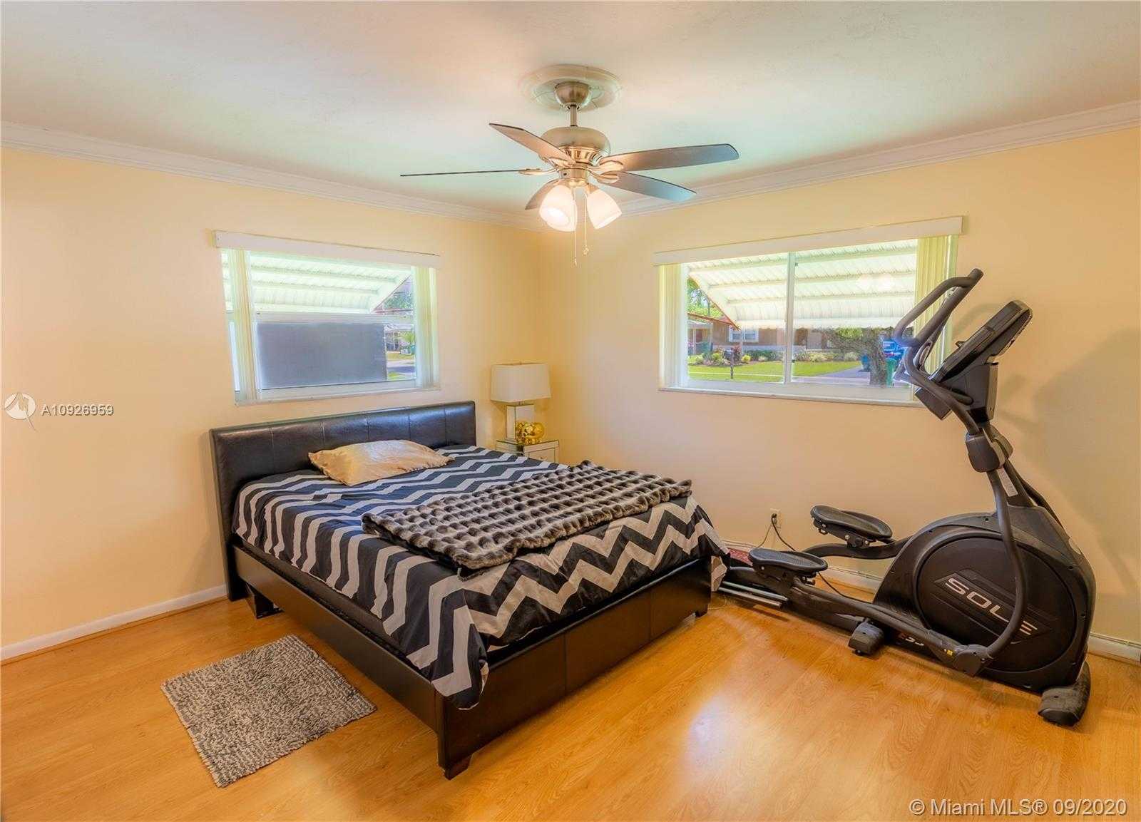 Small Image of 9469 SOUTH WEST 52ND PL, Cooper City Number 11