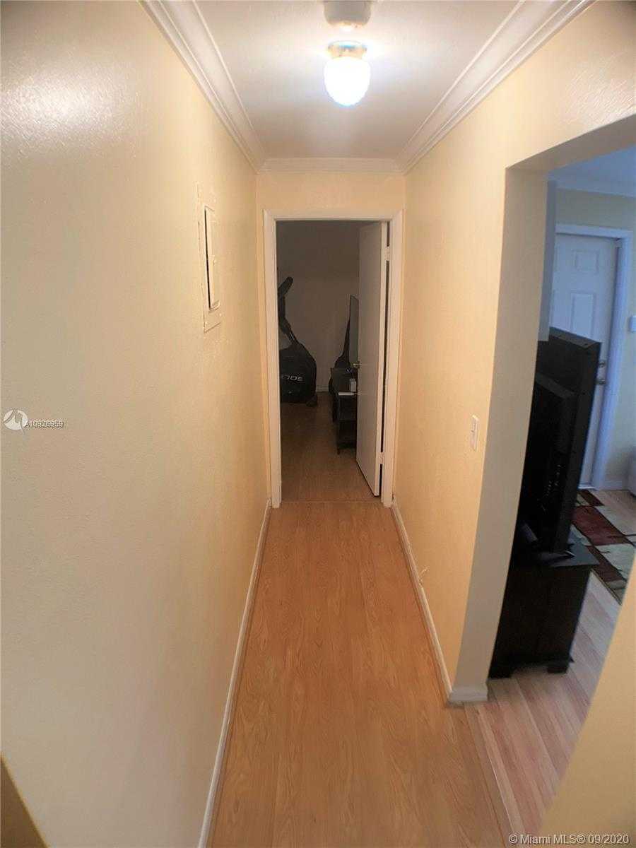 Small Image of 9469 SOUTH WEST 52ND PL, Cooper City Number 13