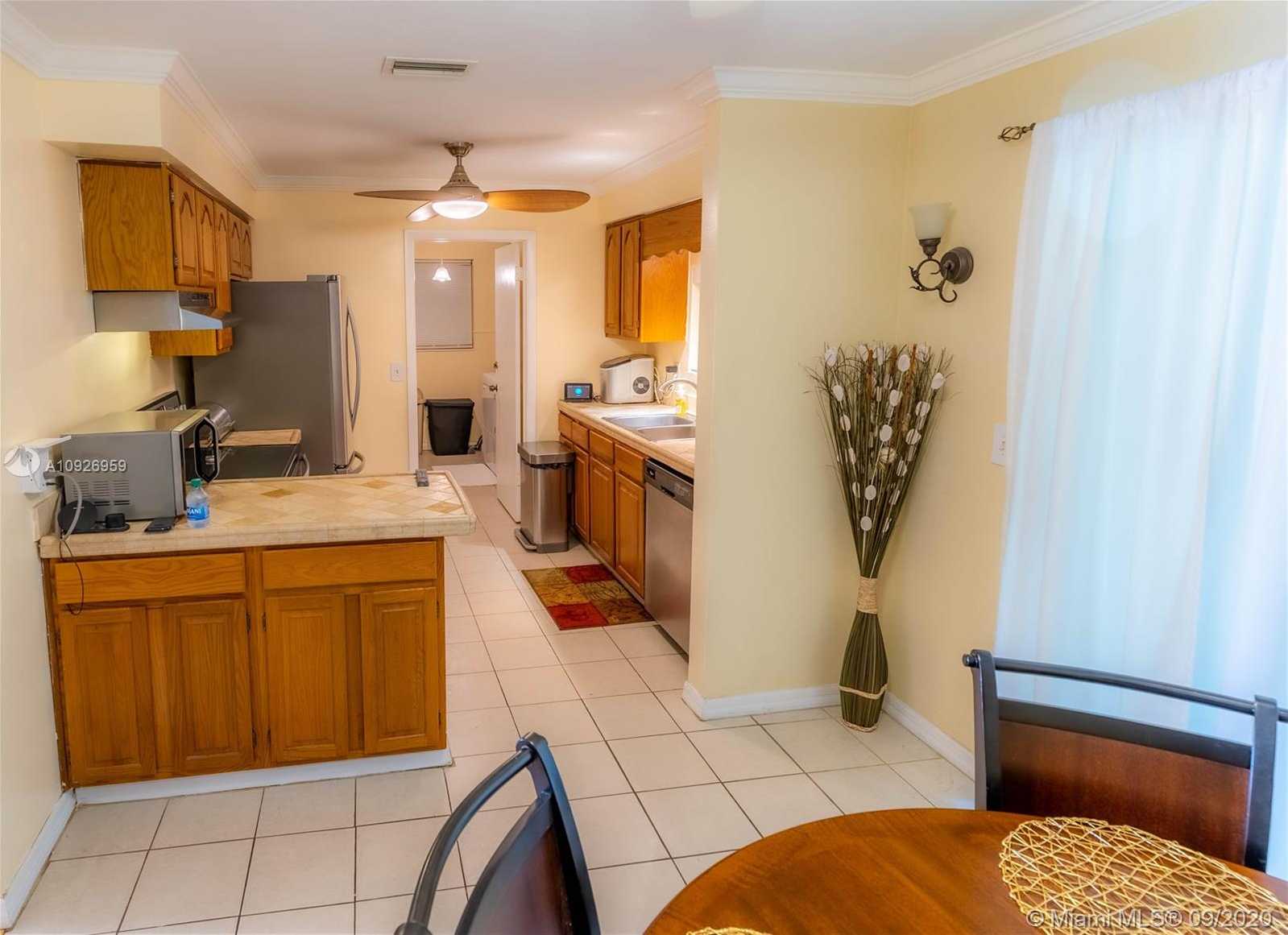Small Image of 9469 SOUTH WEST 52ND PL, Cooper City Number 6