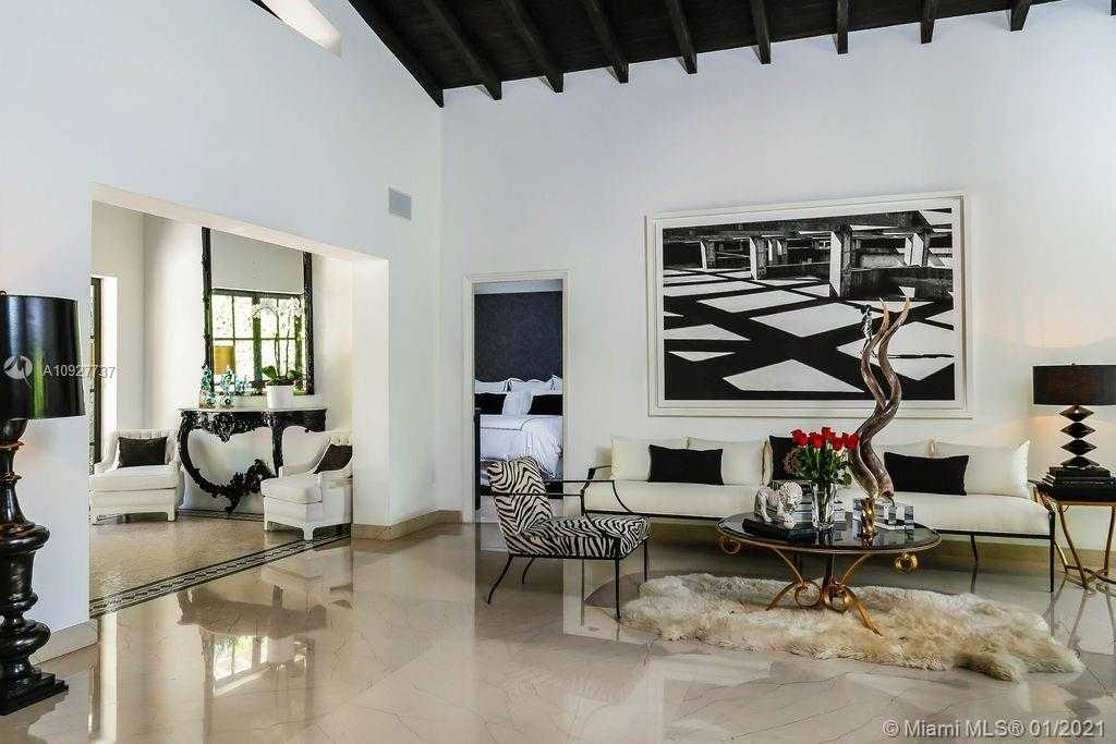 Small Image of 4437 SHERIDAN AVE, Miami Beach Number 22
