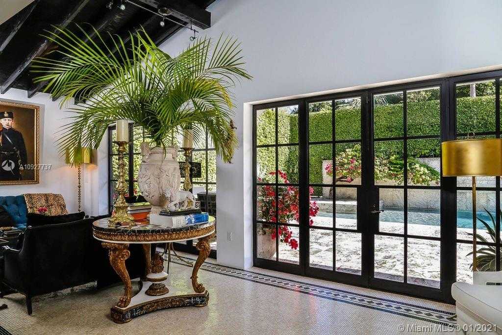 Small Image of 4437 SHERIDAN AVE, Miami Beach Number 8