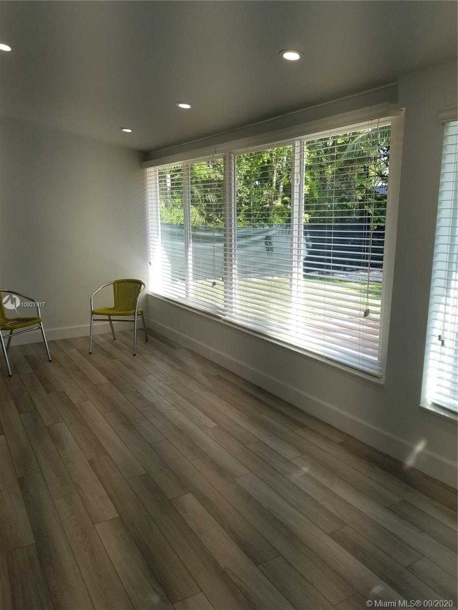 Small Image of 2740 SOUTH WEST 20TH ST, Miami Number 22