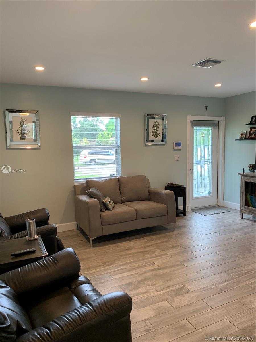 Small Image of 1517 NORTH WEST 6TH AVE, Fort Lauderdale Number 14