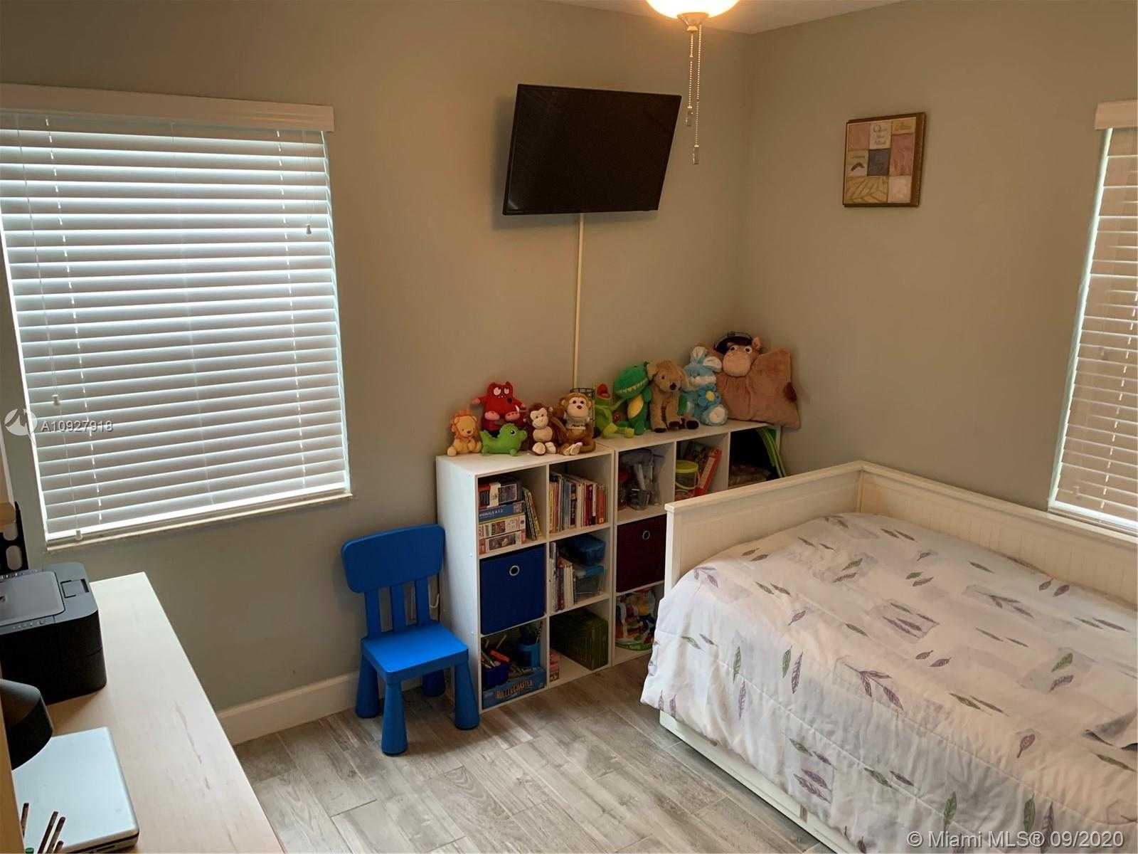 Small Image of 1517 NORTH WEST 6TH AVE, Fort Lauderdale Number 26