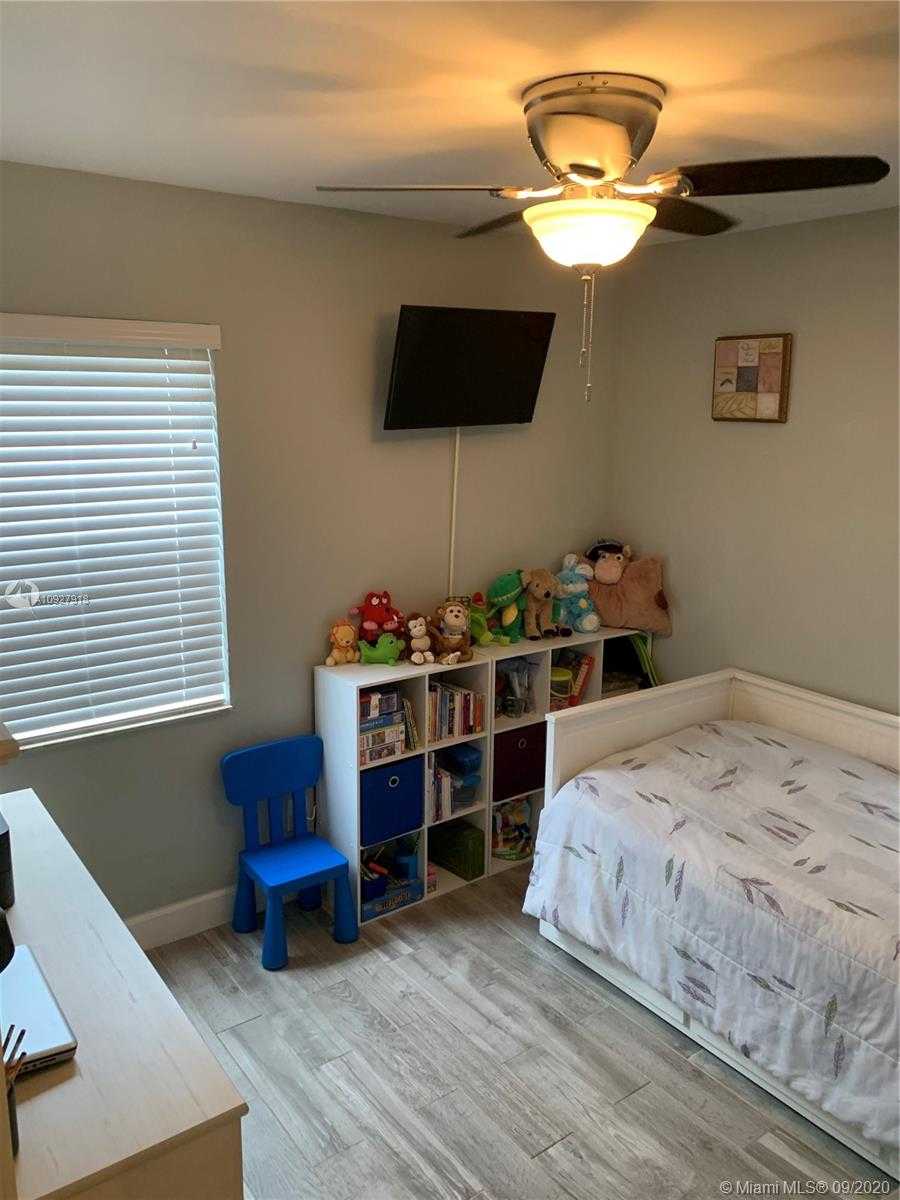 Small Image of 1517 NORTH WEST 6TH AVE, Fort Lauderdale Number 27