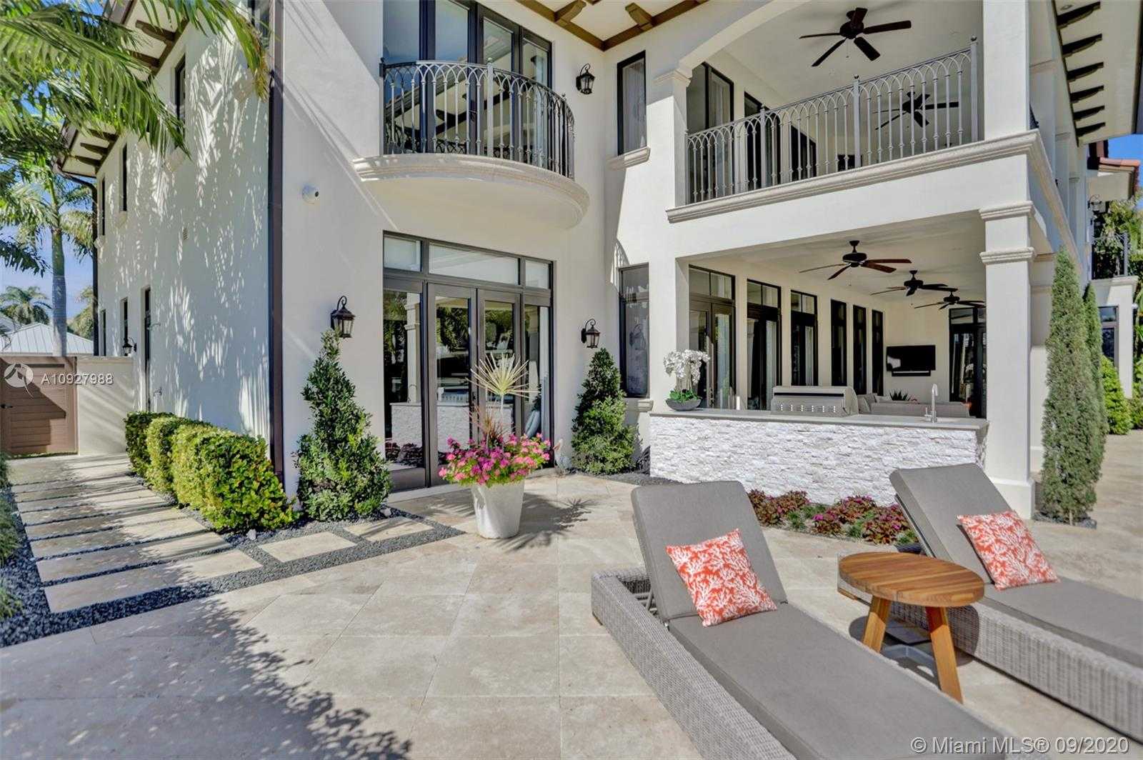 Small Image of 156 FIESTA WAY, Fort Lauderdale Number 11