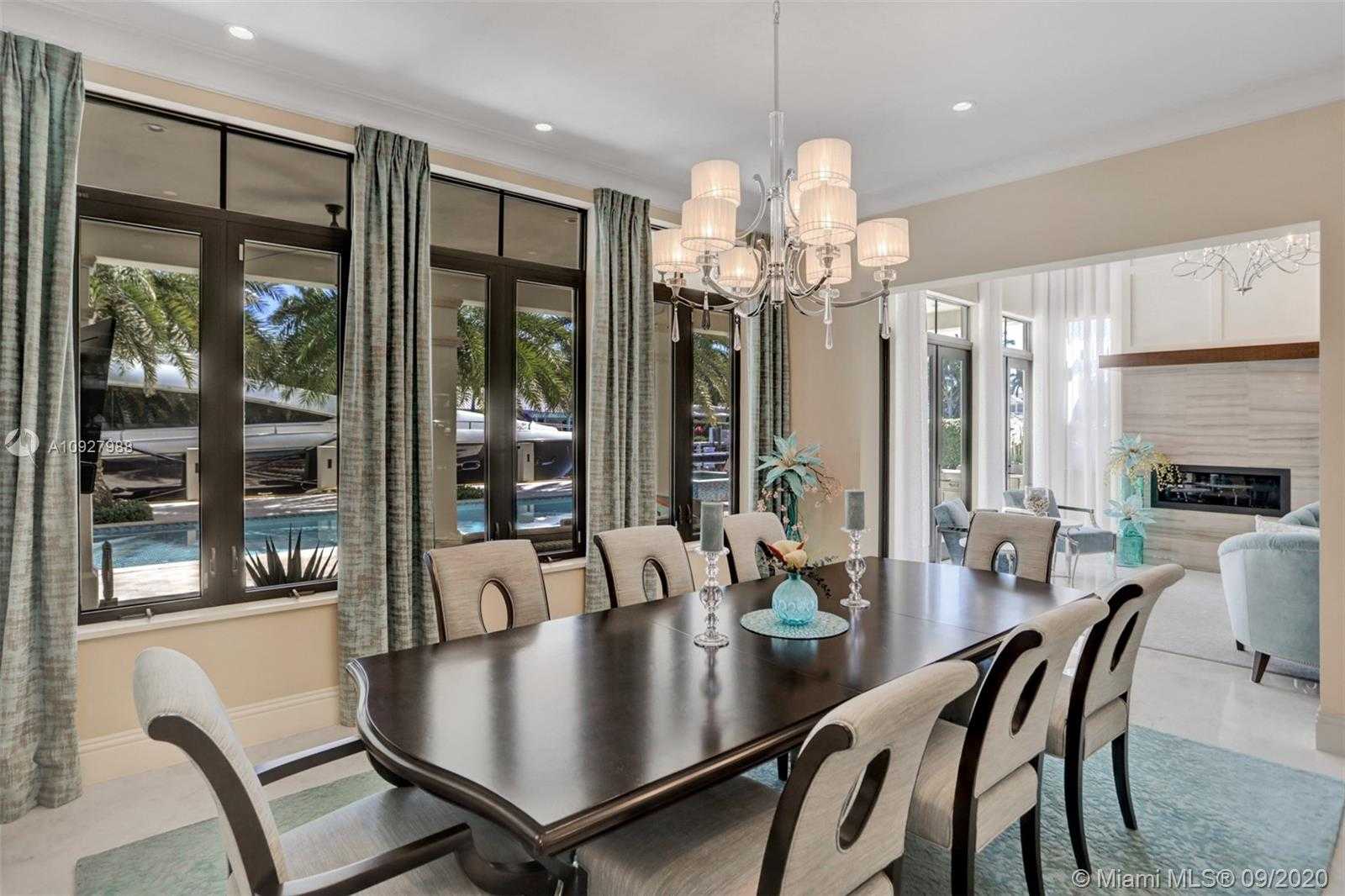 Small Image of 156 FIESTA WAY, Fort Lauderdale Number 31