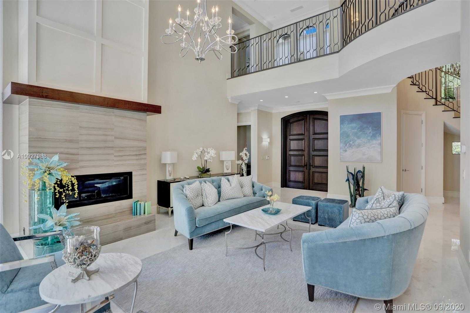 Small Image of 156 FIESTA WAY, Fort Lauderdale Number 37