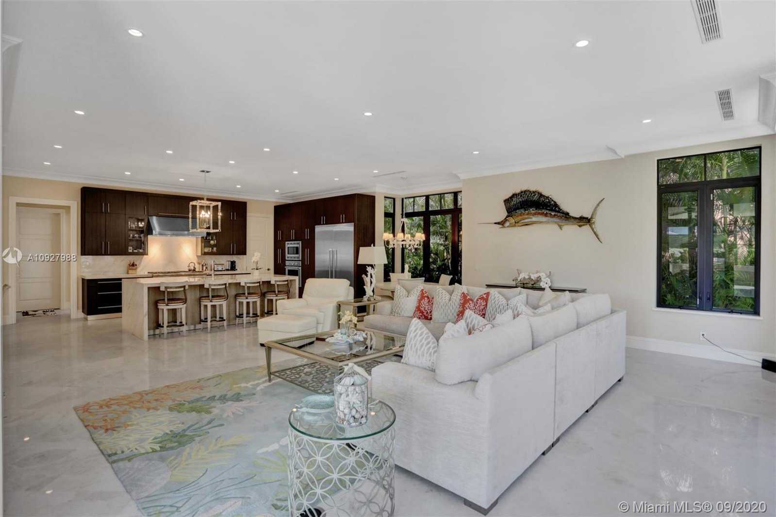 Small Image of 156 FIESTA WAY, Fort Lauderdale Number 40