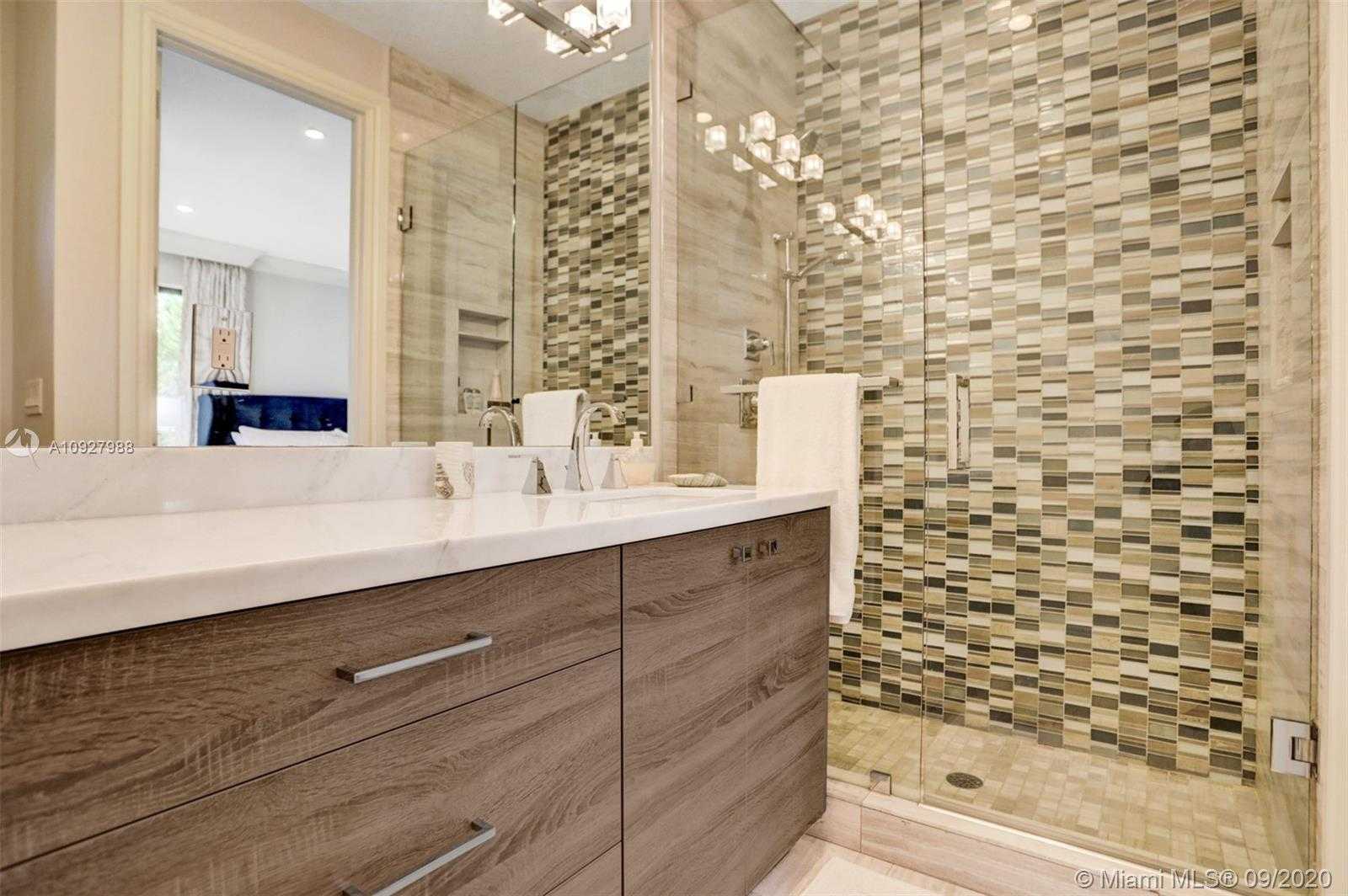 Small Image of 156 FIESTA WAY, Fort Lauderdale Number 69