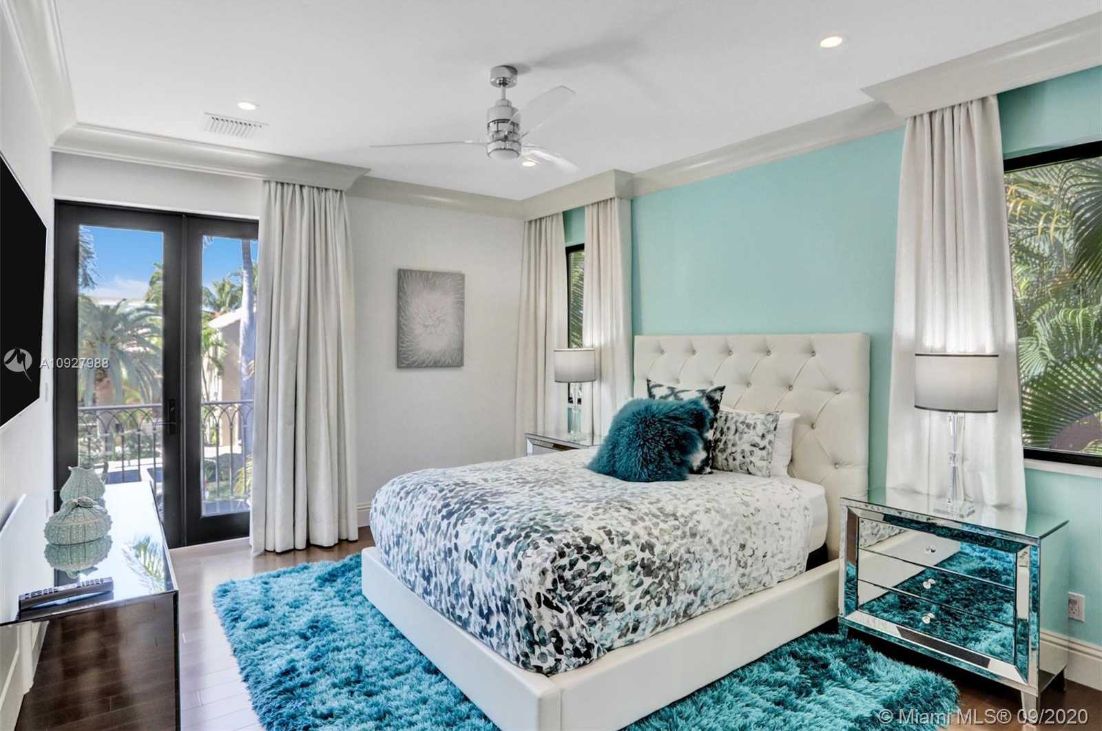Small Image of 156 FIESTA WAY, Fort Lauderdale Number 71