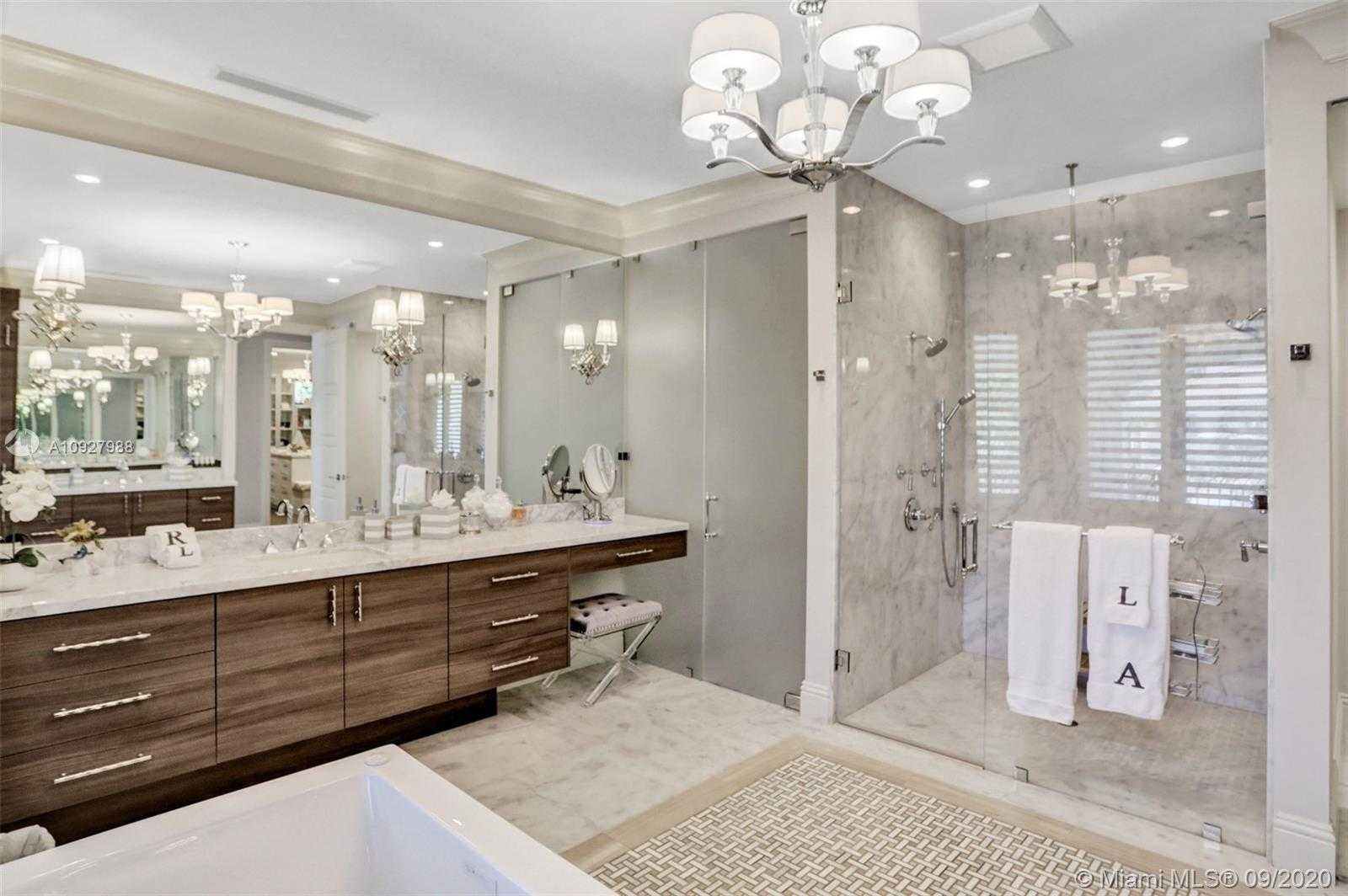 Small Image of 156 FIESTA WAY, Fort Lauderdale Number 83